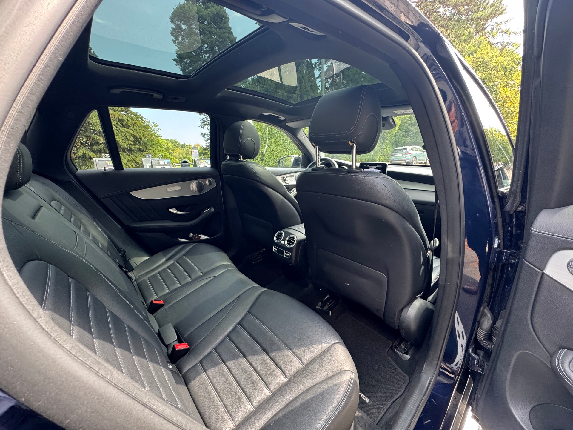 MERCEDES-BENZ GLC 43 AMG 4m-image-2