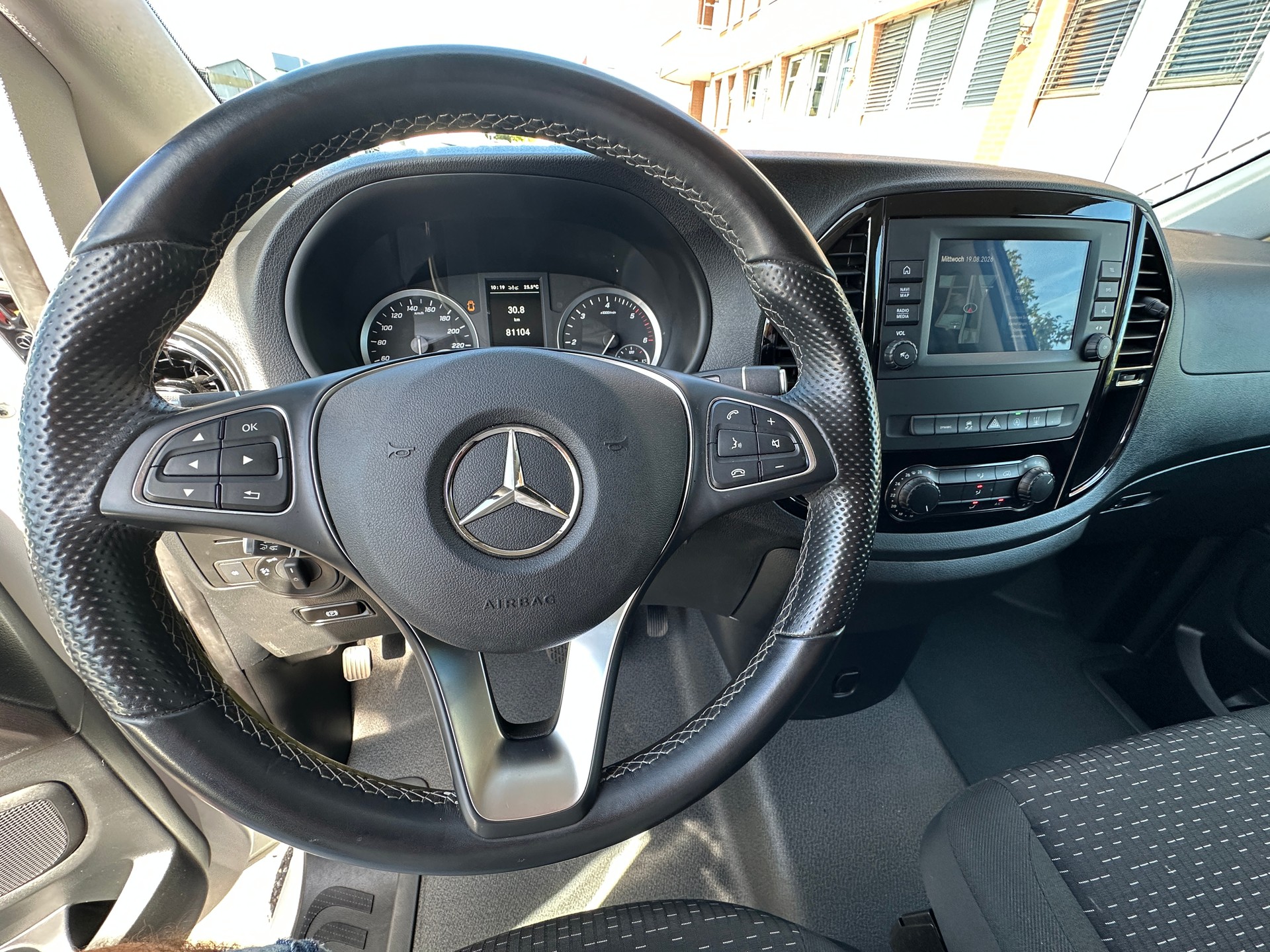 MERCEDES-BENZ Vito 114 CDI Lang 9G-Tronic Base-image-6