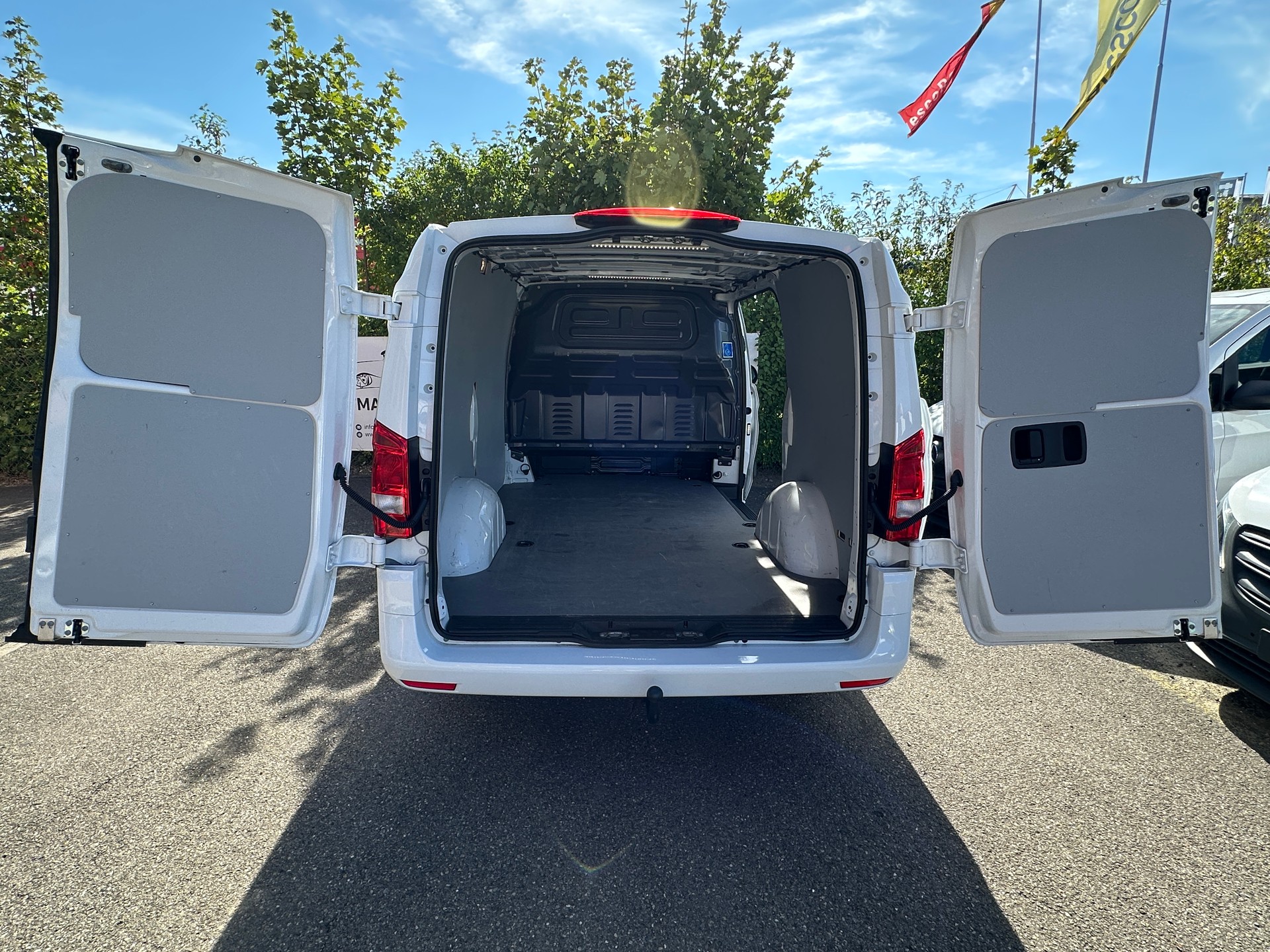 MERCEDES-BENZ Vito 114 CDI Lang 9G-Tronic Base-image-14