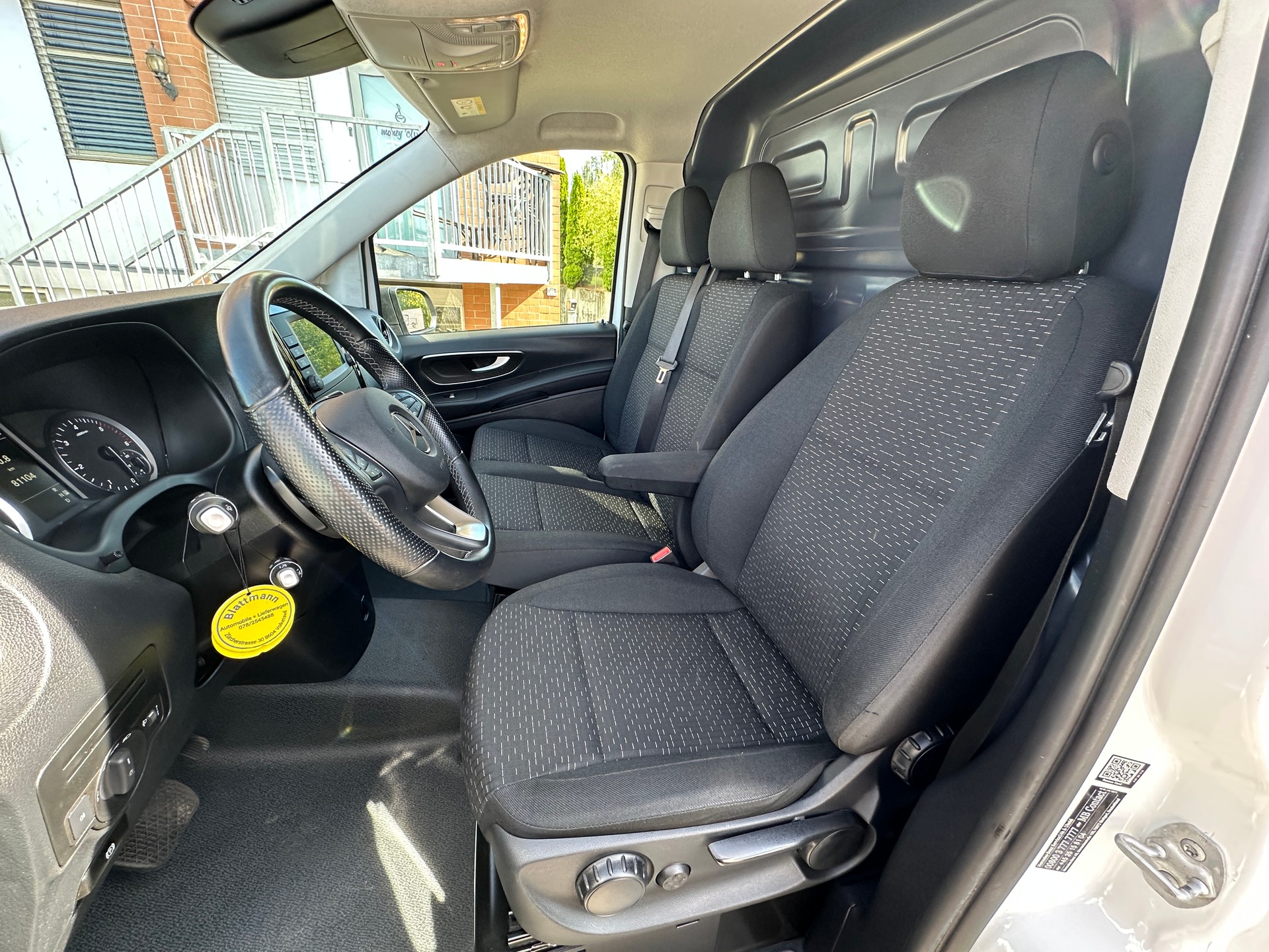 MERCEDES-BENZ Vito 114 CDI Lang 9G-Tronic Base-image-5