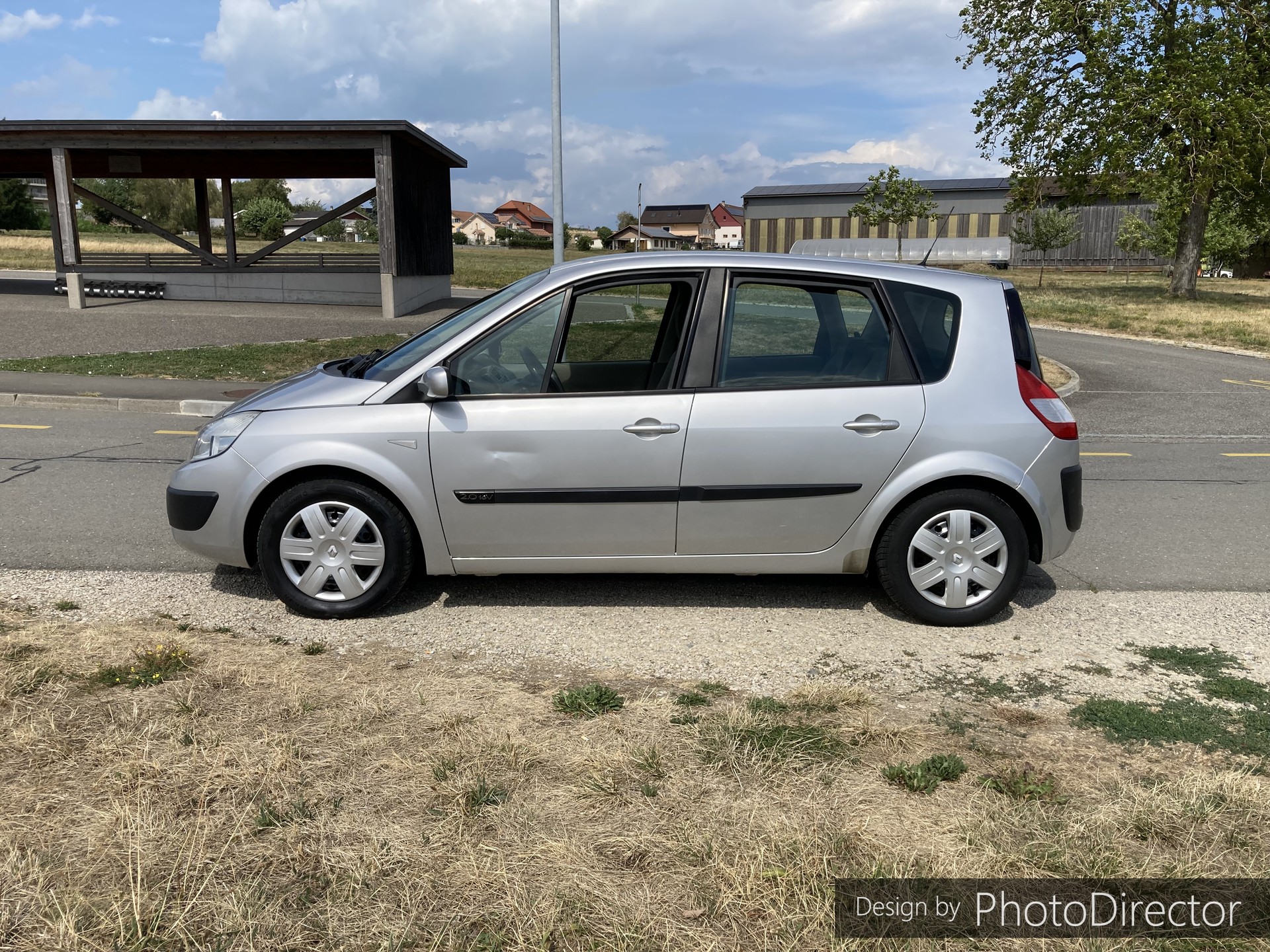 RENAULT Scénic 2.0 16V Expression-image-3