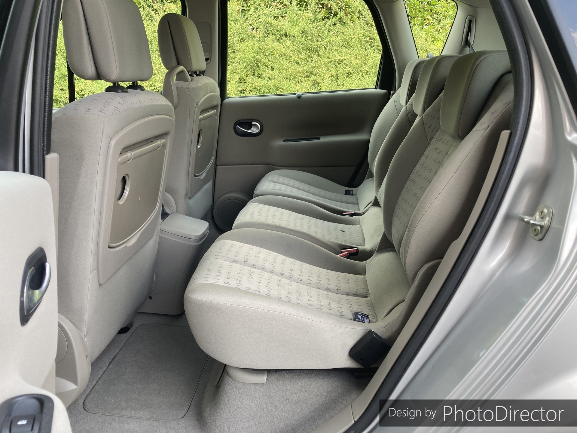 RENAULT Scénic 2.0 16V Expression-image-9