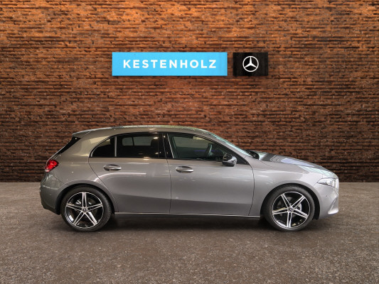MERCEDES-BENZ A 180 Night Star-image-2