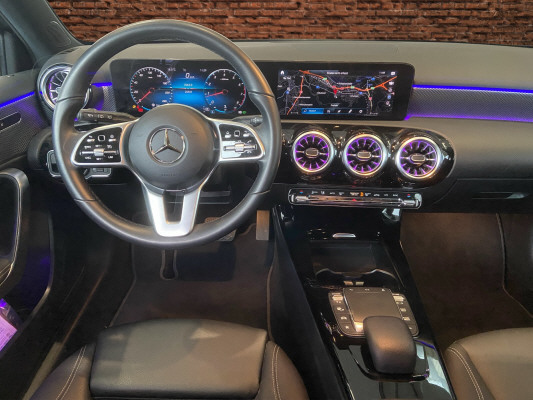 MERCEDES-BENZ A 180 Night Star-image-8