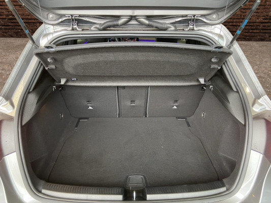 MERCEDES-BENZ A 180 Night Star-image-6