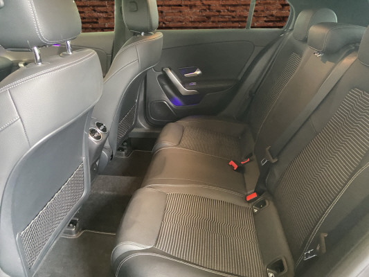 MERCEDES-BENZ A 180 Night Star-image-12