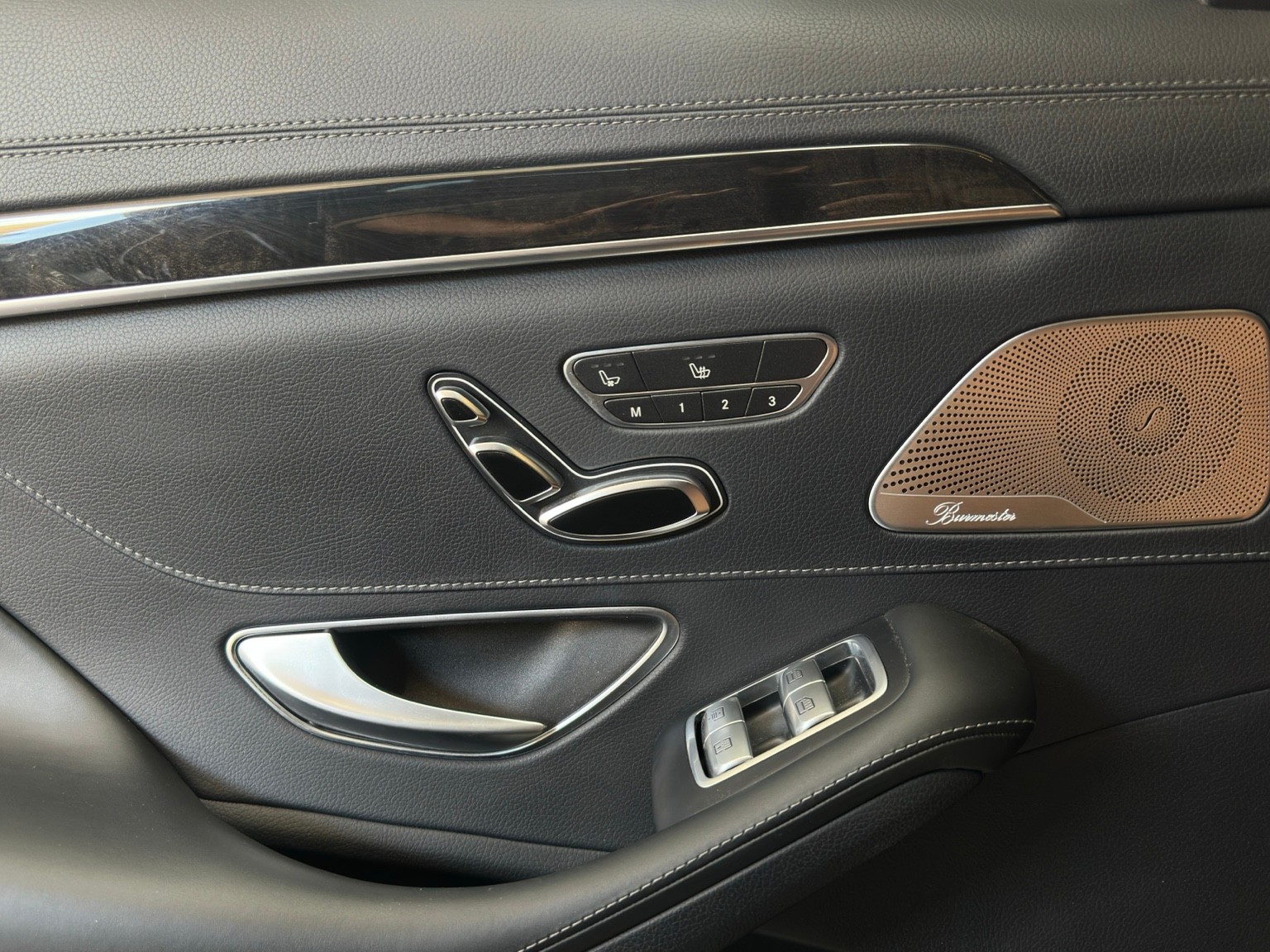 MERCEDES-BENZ S 350 d L 4Matic 9G-Tronic-image-17