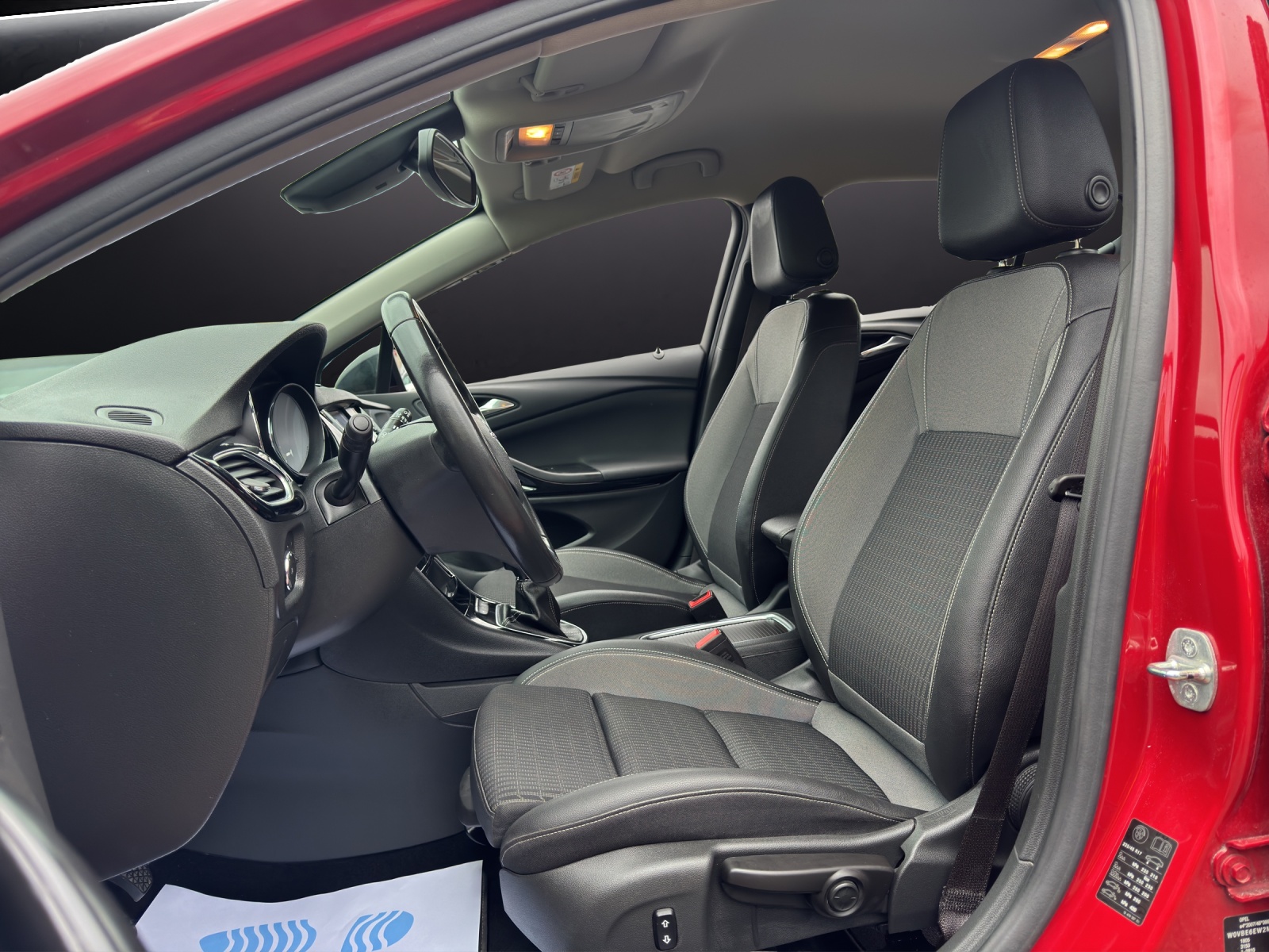 OPEL Astra 1.2i Turbo Elegance 145-PS Edition Frisch ab MFK & Service“ Garantie-image-13