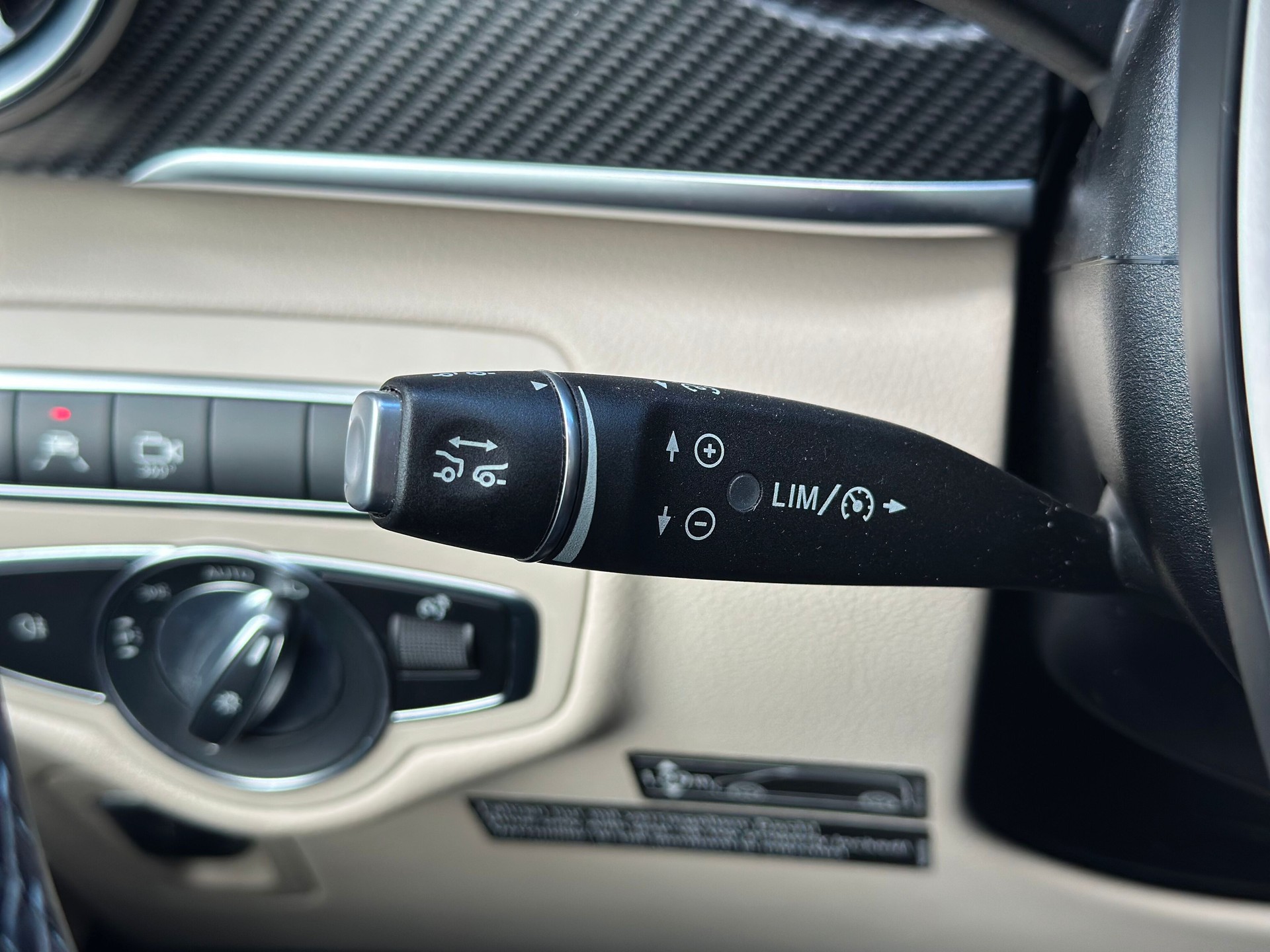 MERCEDES-BENZ Marco Polo 300 d 4M Automat-image-10