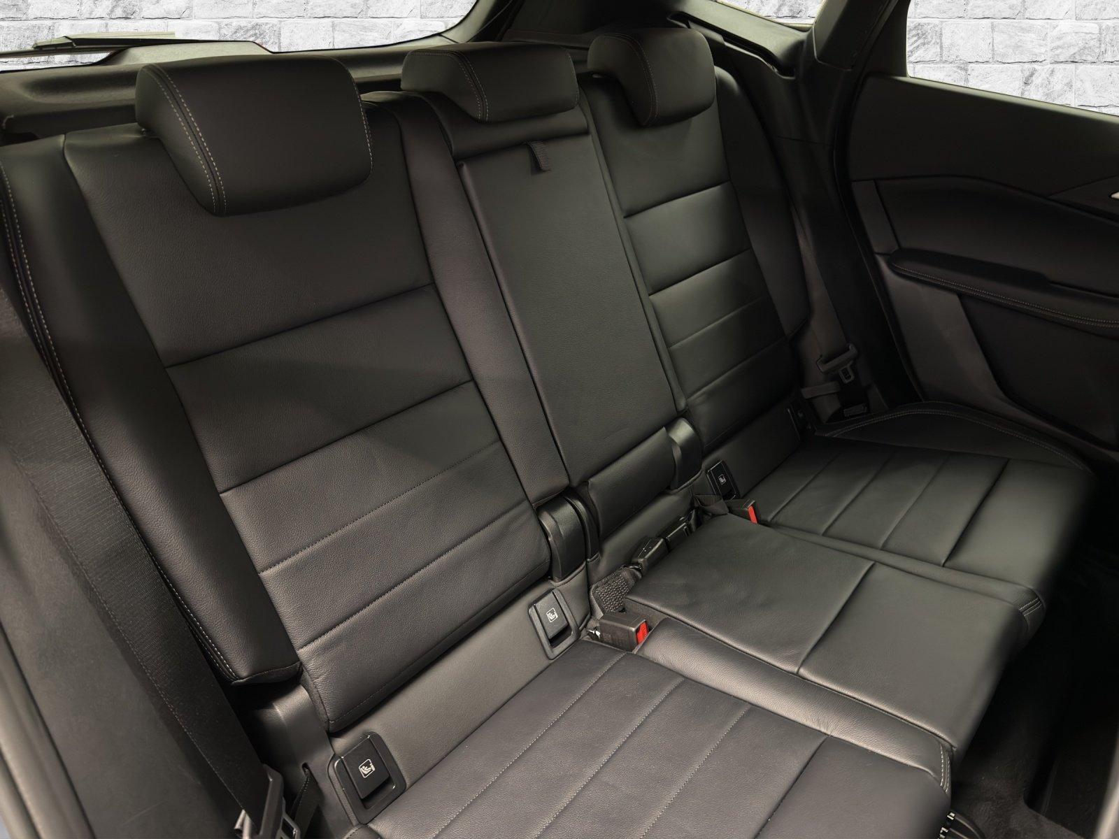 BMW 223d xDrive Active Tourer-image-18
