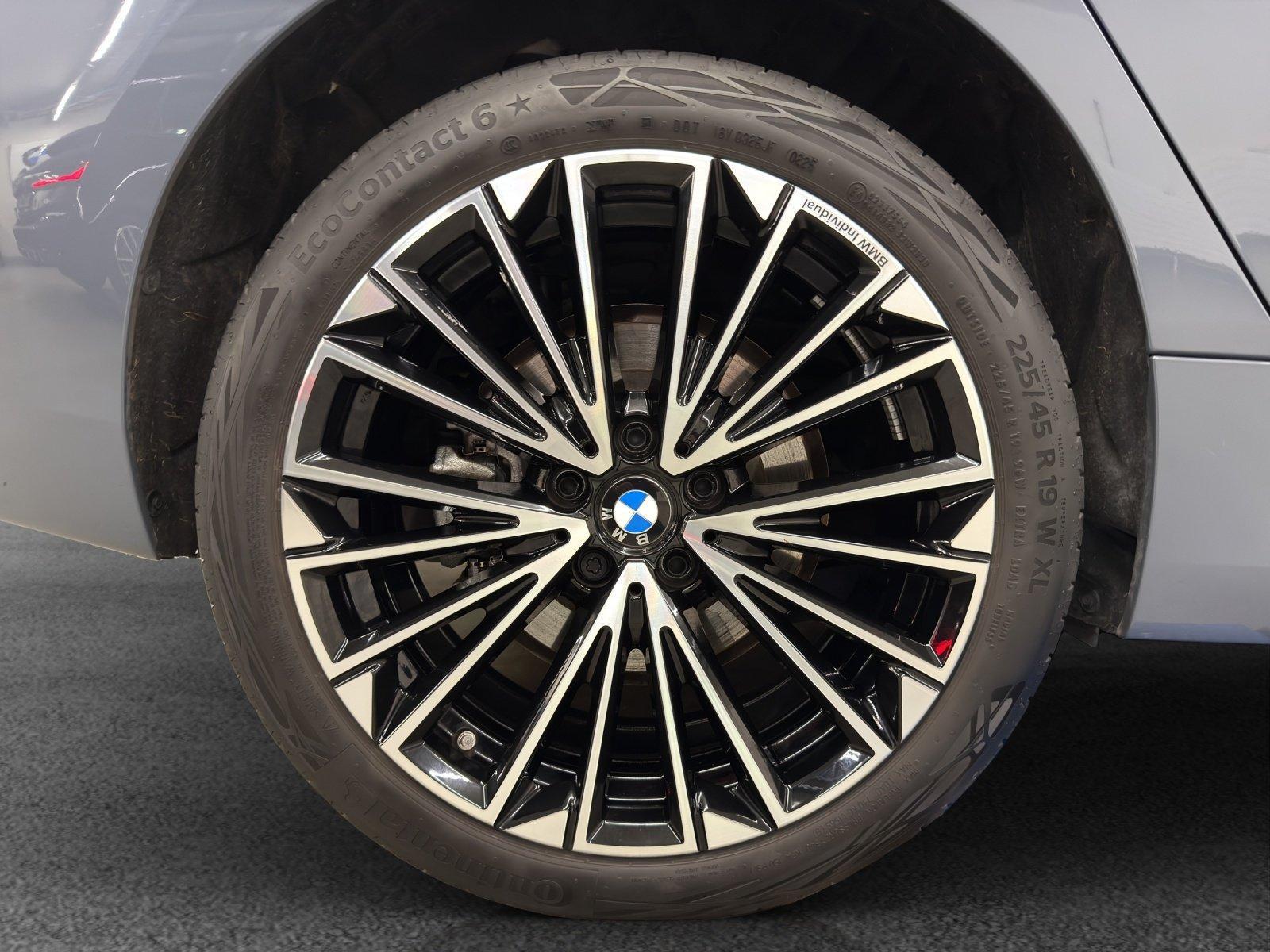 BMW 223d xDrive Active Tourer M Sport-image-10