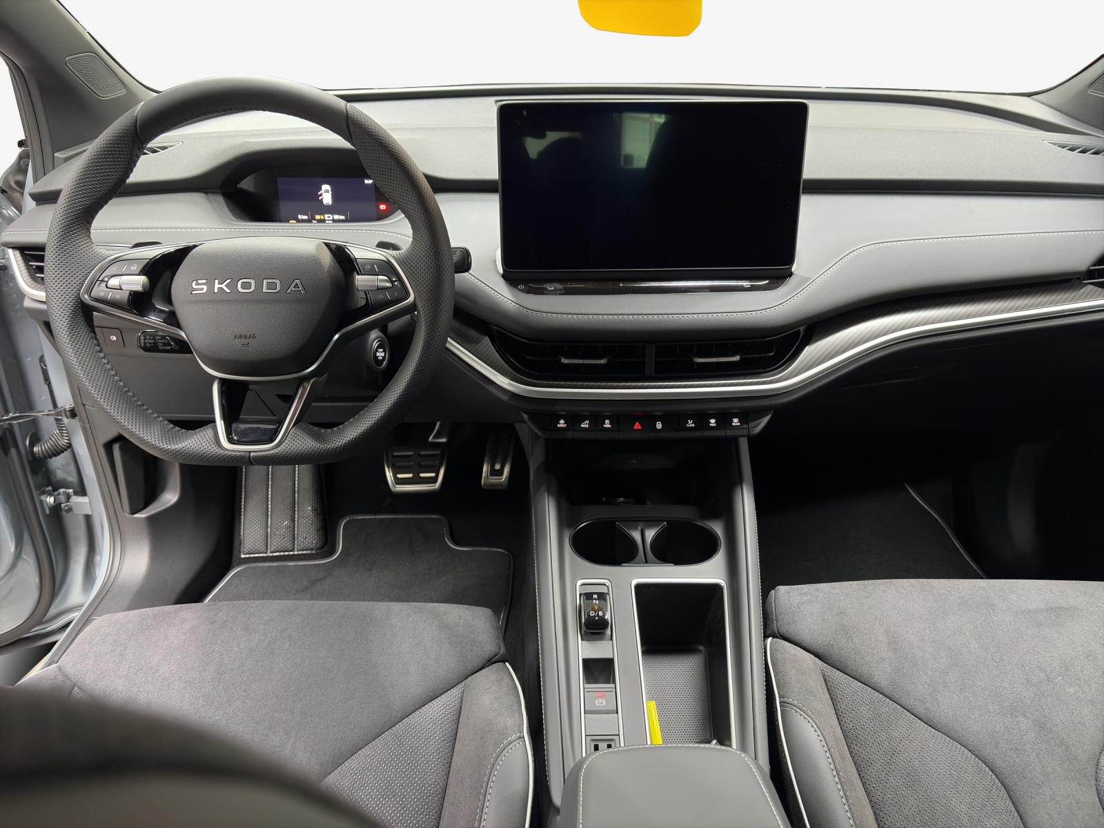 SKODA Elroq 85 Sportline-image-8