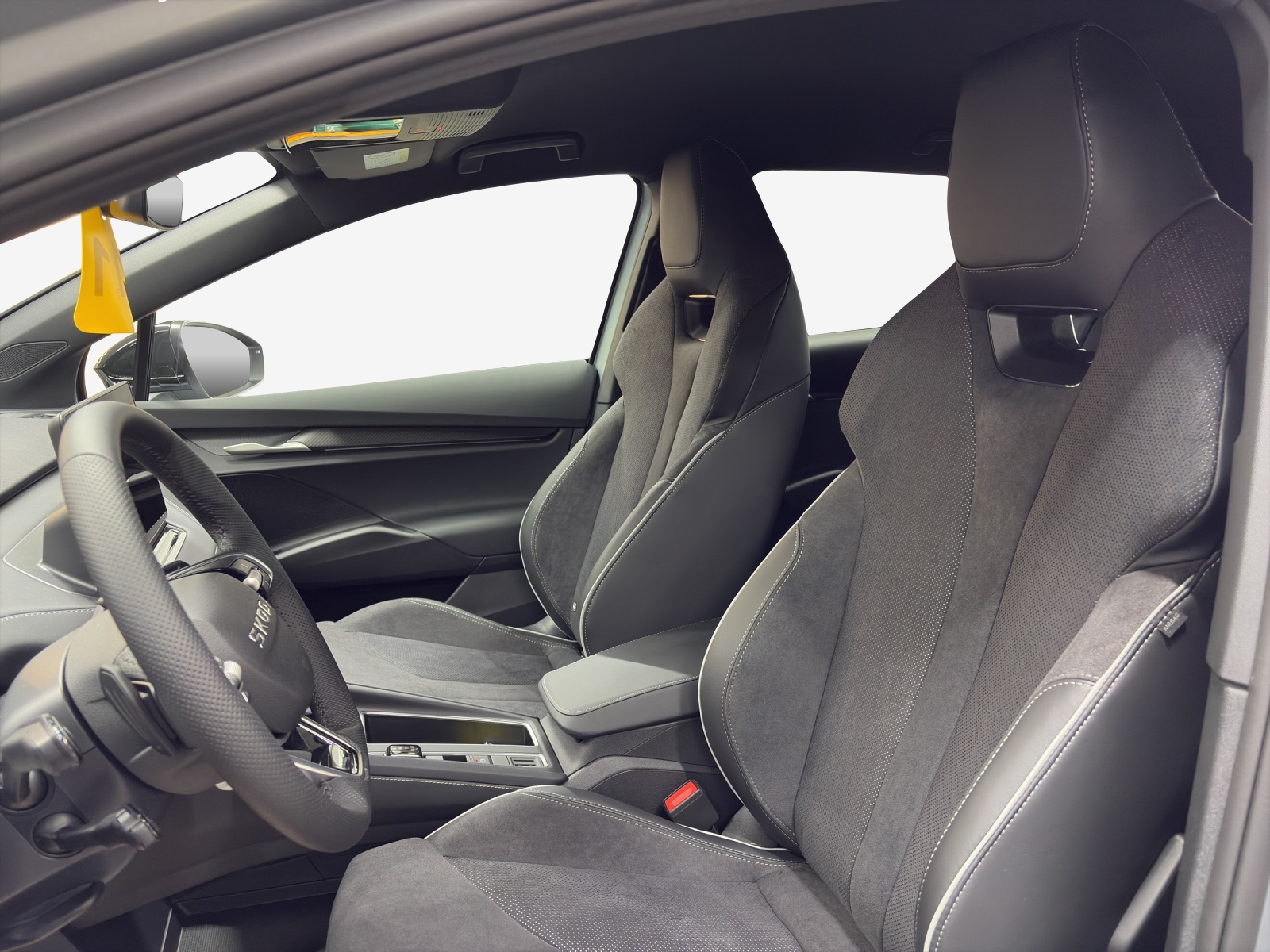 SKODA Elroq 85 Sportline-image-7