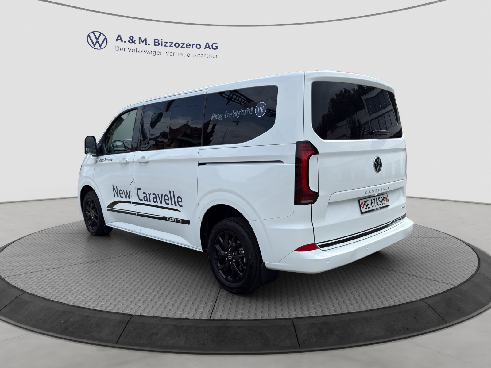VW Caravelle 2.5TSI eHYBRID 16,5 kWh Life Aut.8-showroom-element-2