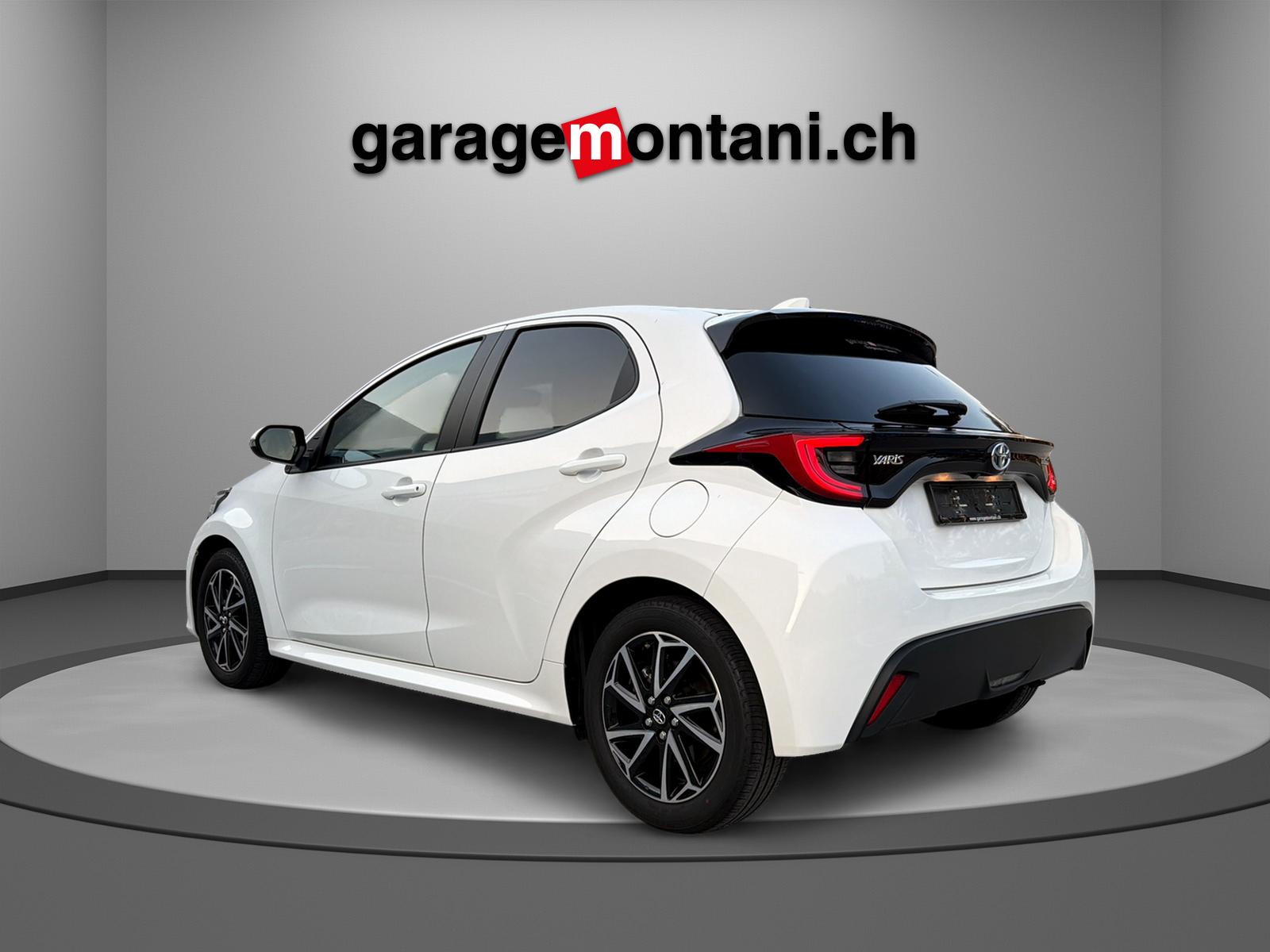 TOYOTA Yaris 1.5 VVT-i HSD Trend-image-3