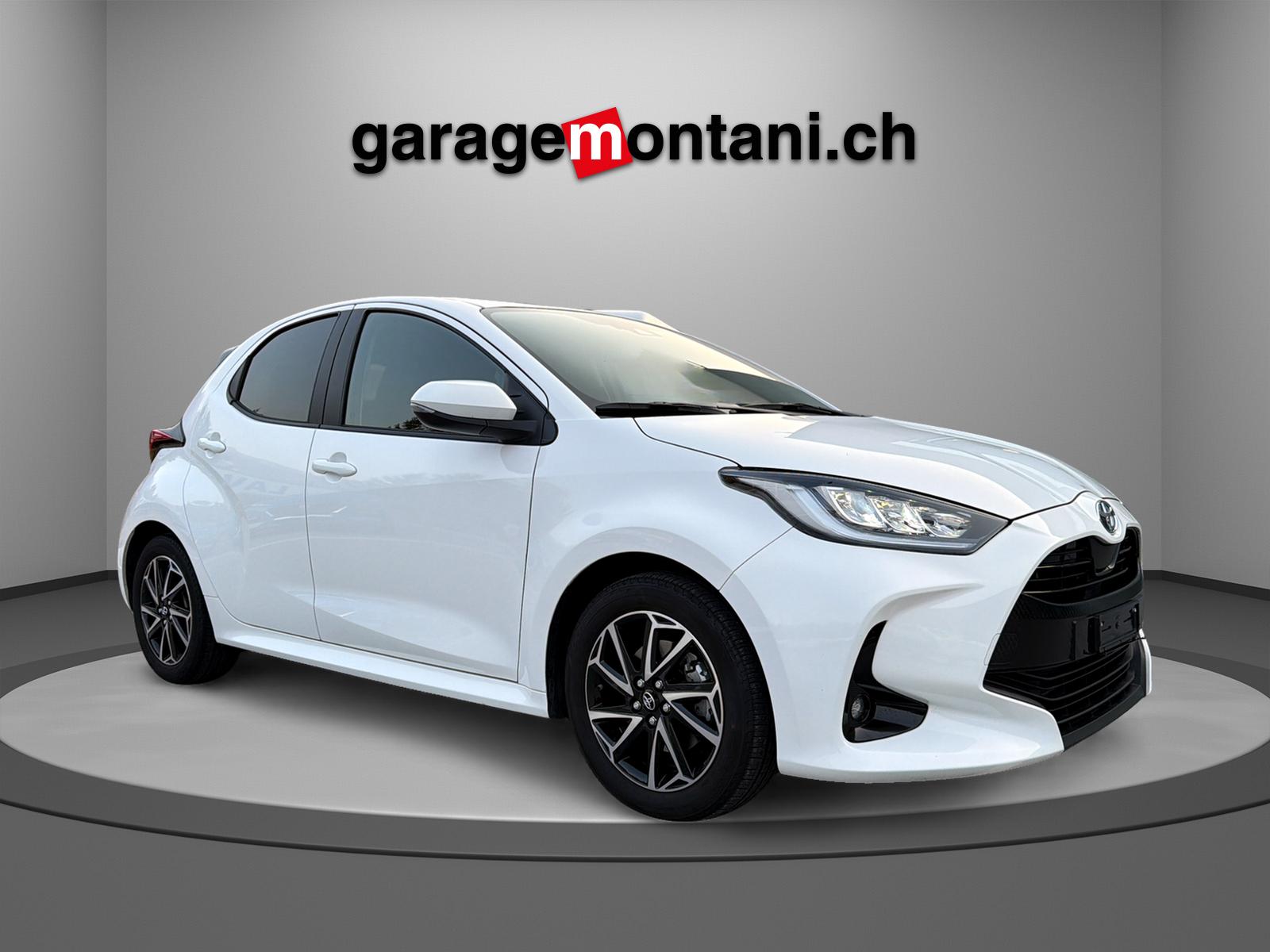 TOYOTA Yaris 1.5 VVT-i HSD Trend-image-1