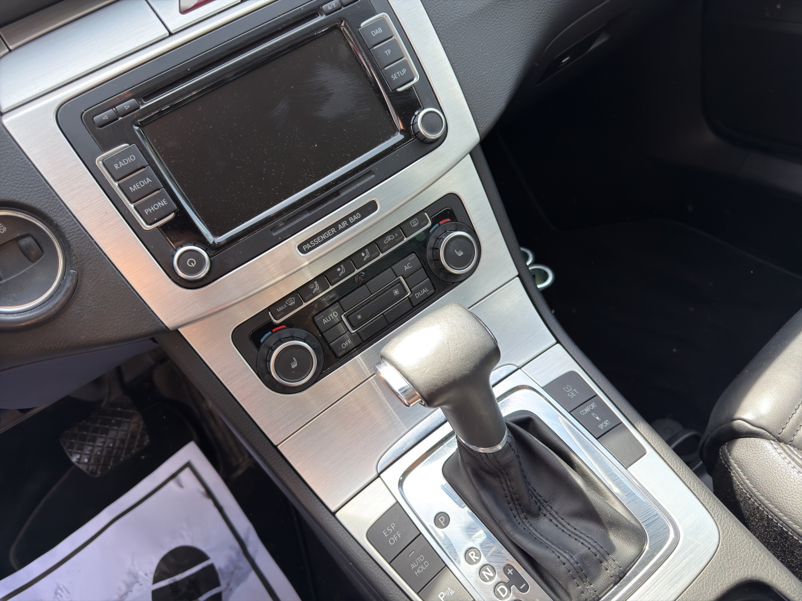 VW Passat CC 2.0 TSI Tiptronic-image-10