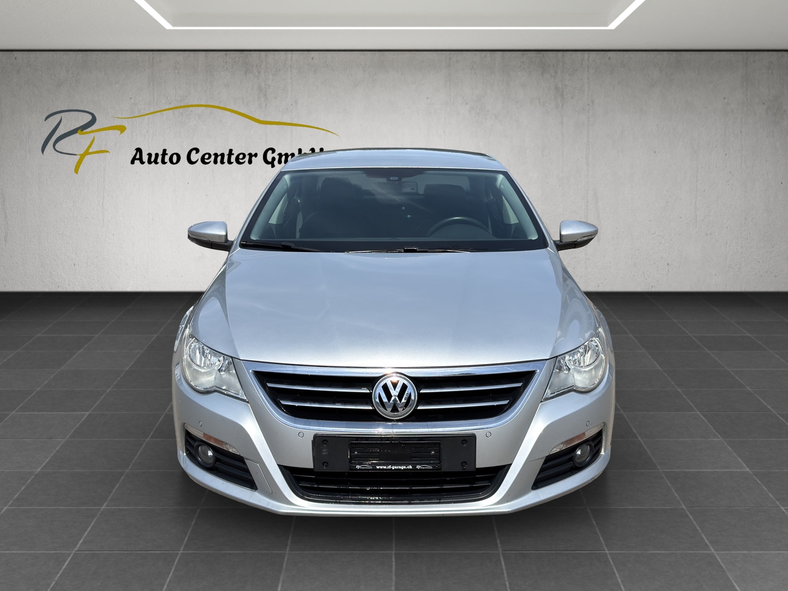 VW Passat CC 2.0 TSI Tiptronic-image-0