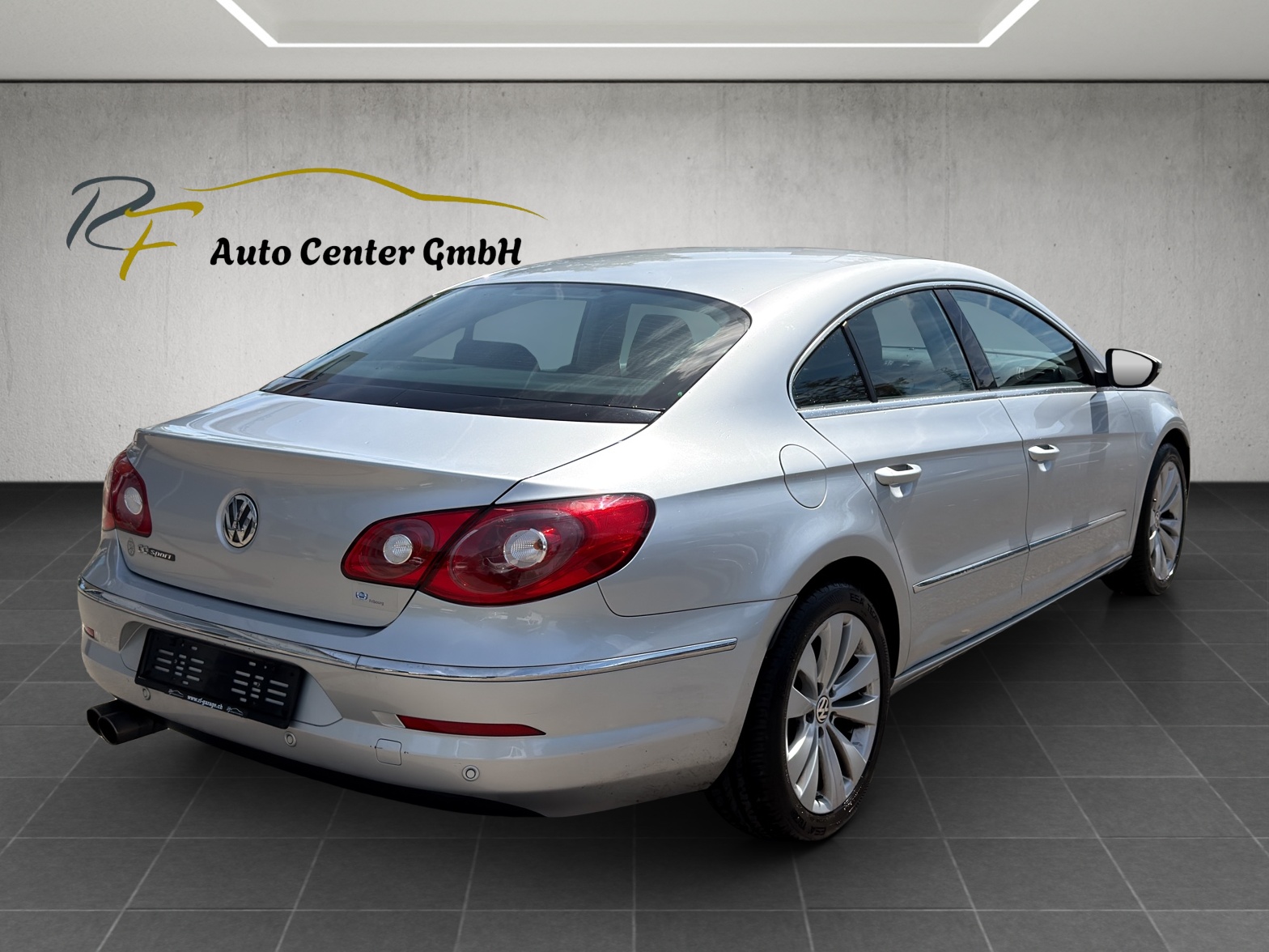 VW Passat CC 2.0 TSI Tiptronic-image-6