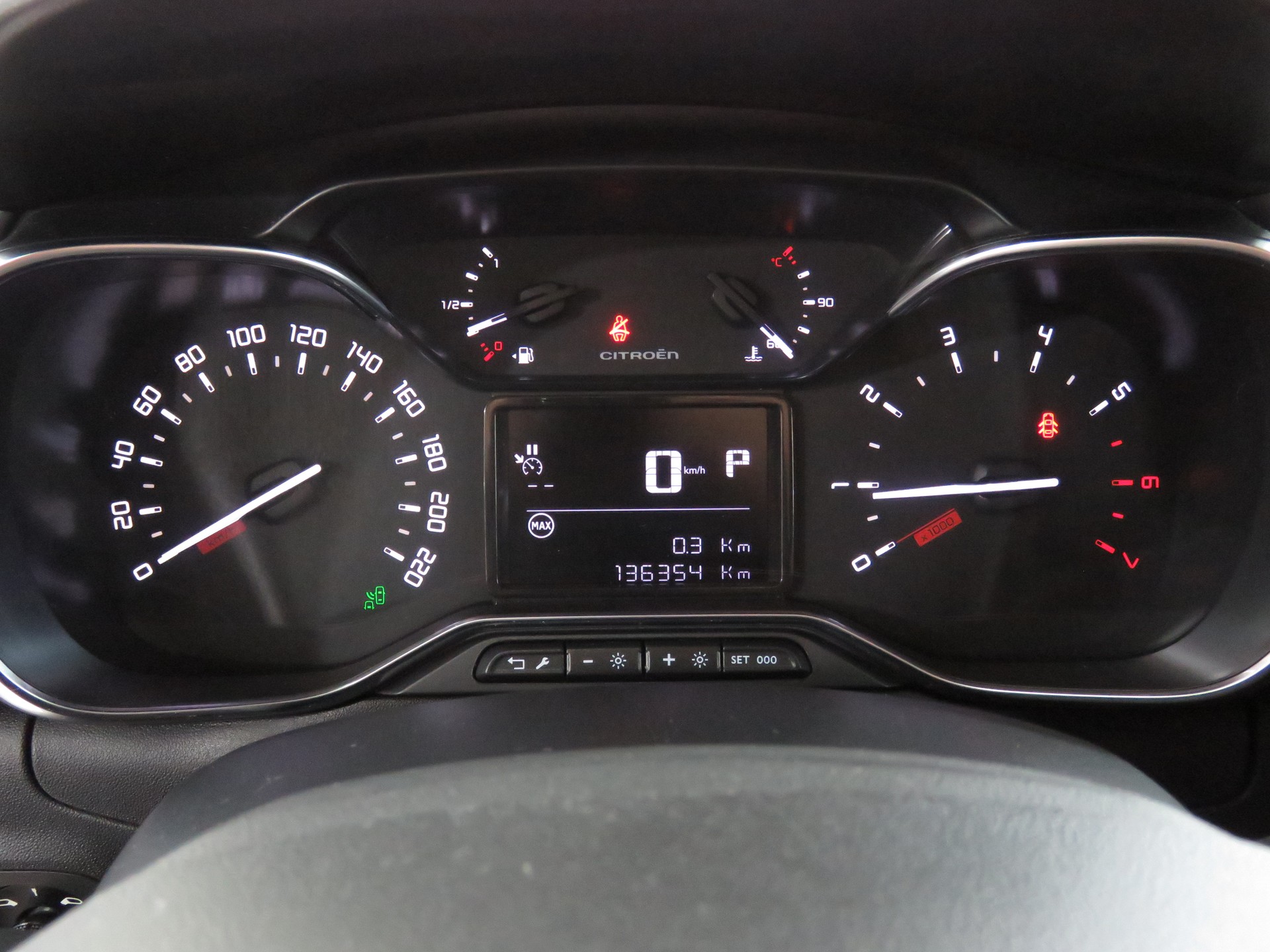 CITROEN C3 1.2i PureTech Shine EAT (Automat)-image-15