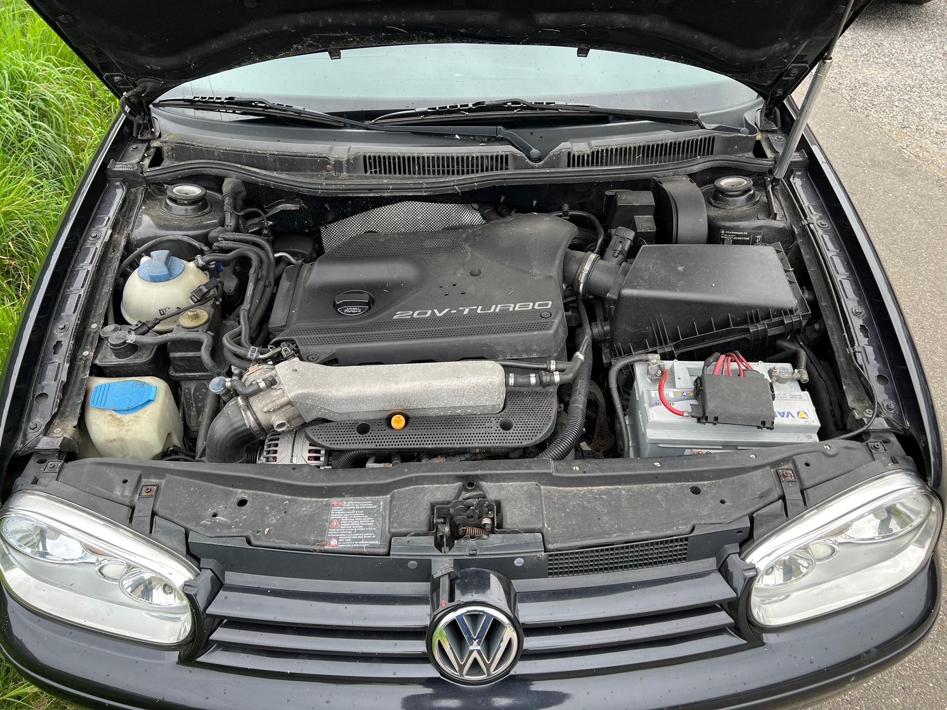VW Golf 1.8 T Highline-image-4