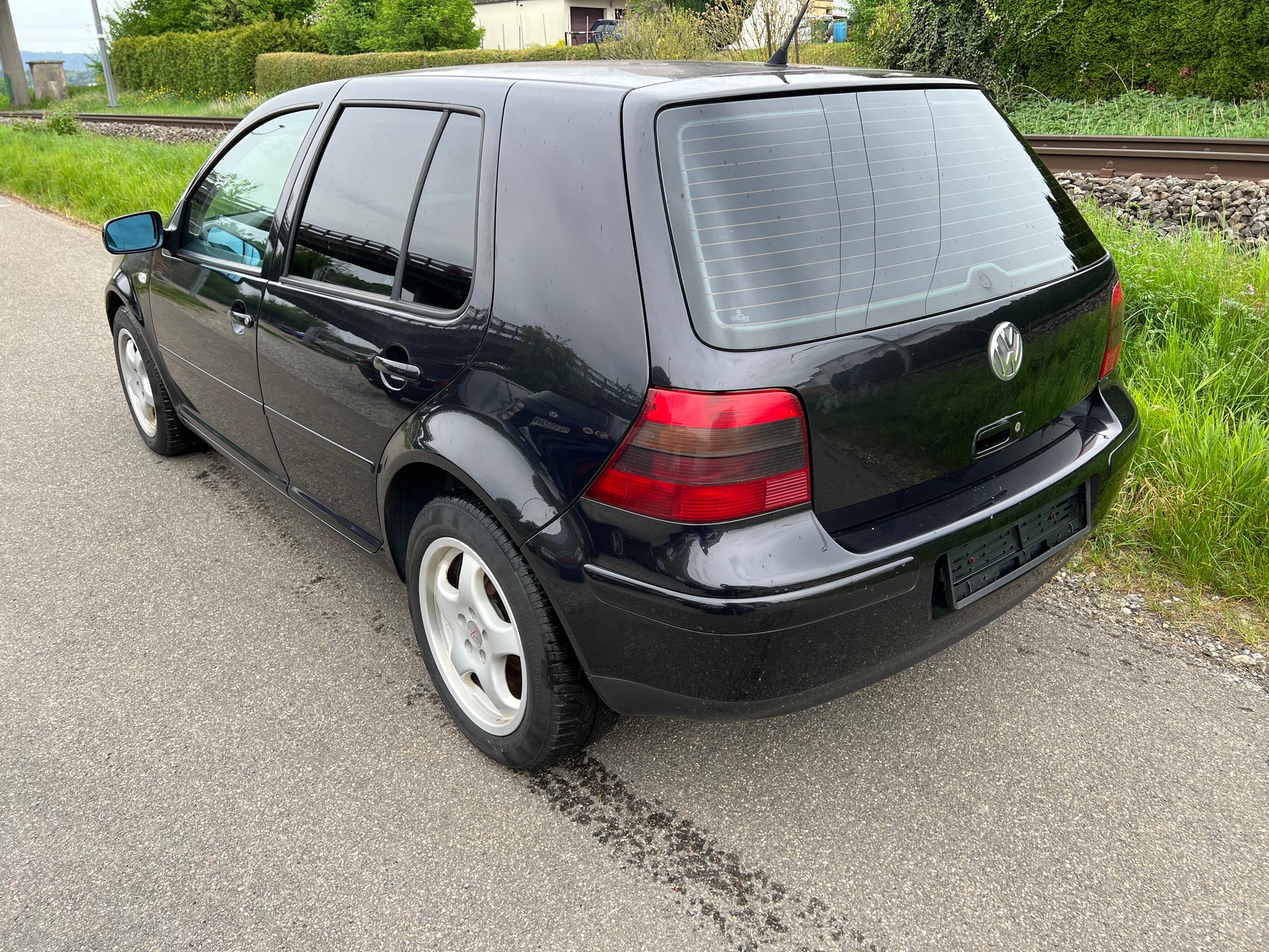 VW Golf 1.8 T Highline-image-2