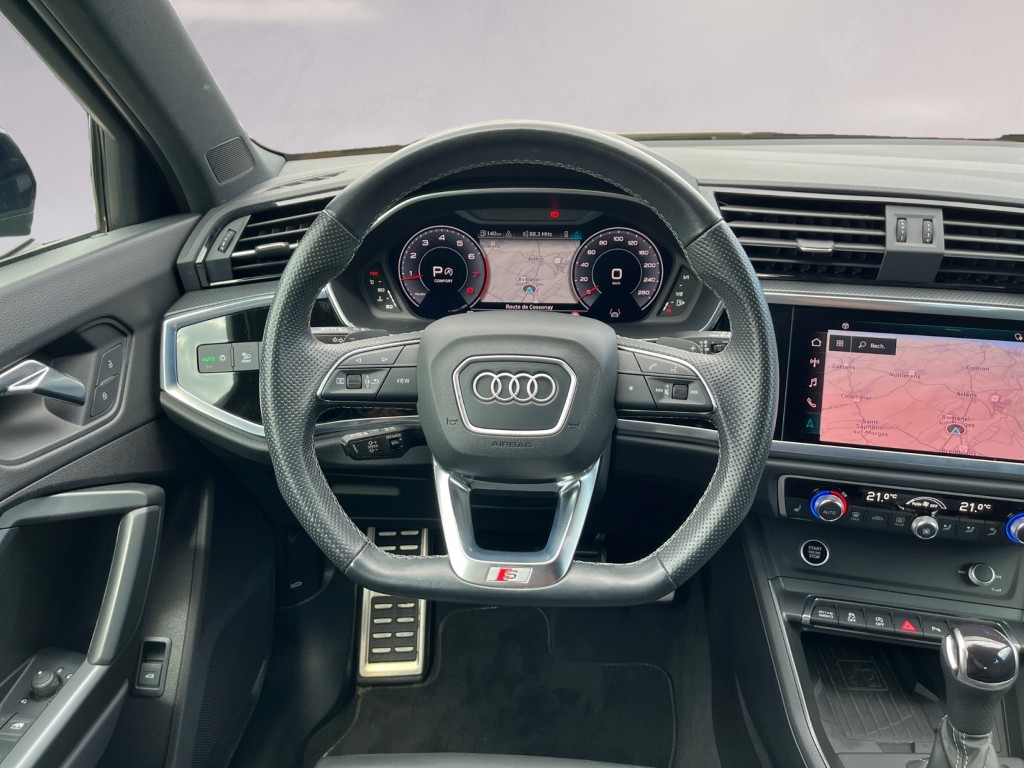 AUDI Q3 Sportback 40 TFSI S line quattro S-tronic-image-12