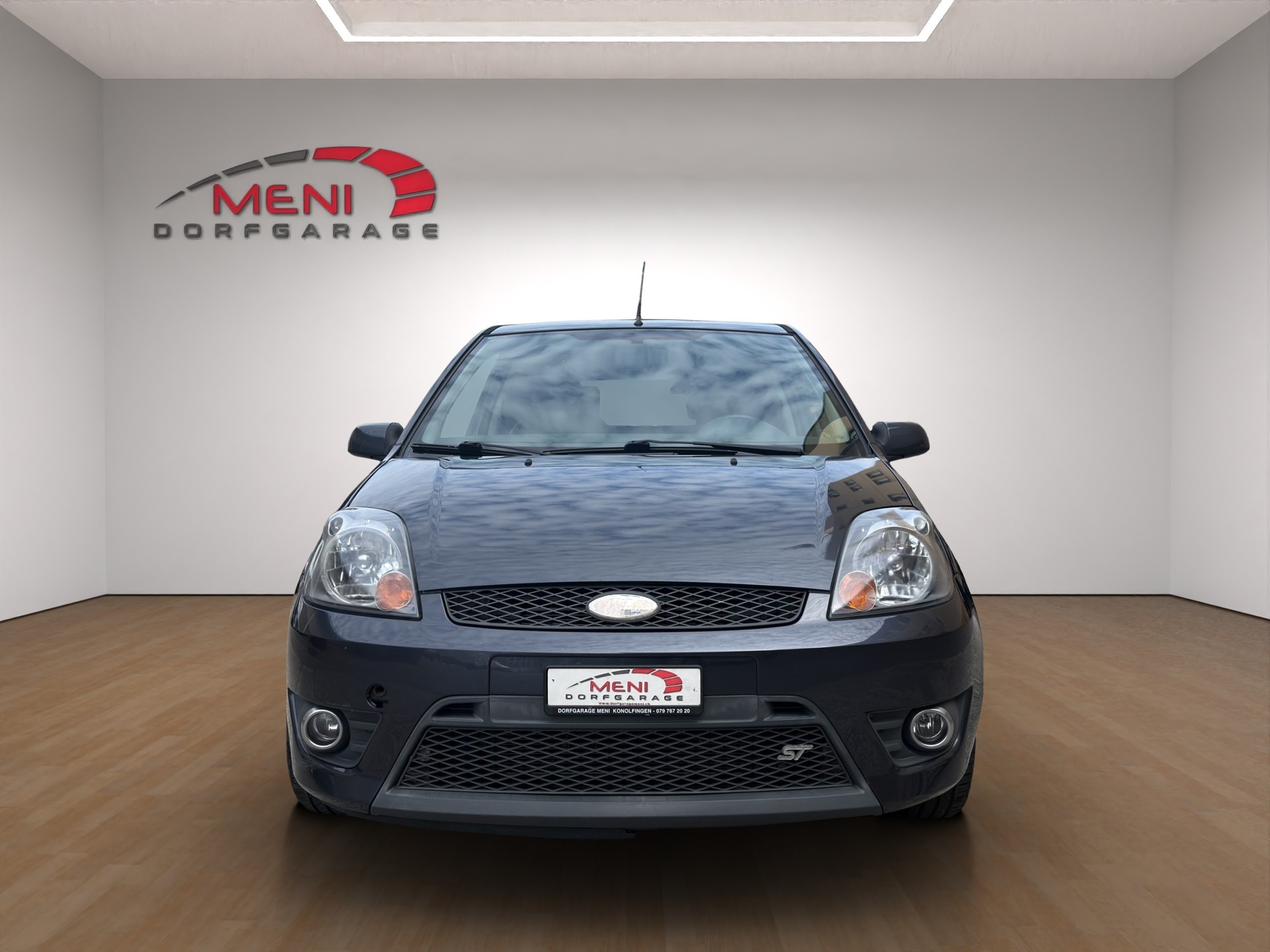 FORD Fiesta 2.0 16V ST-image-1