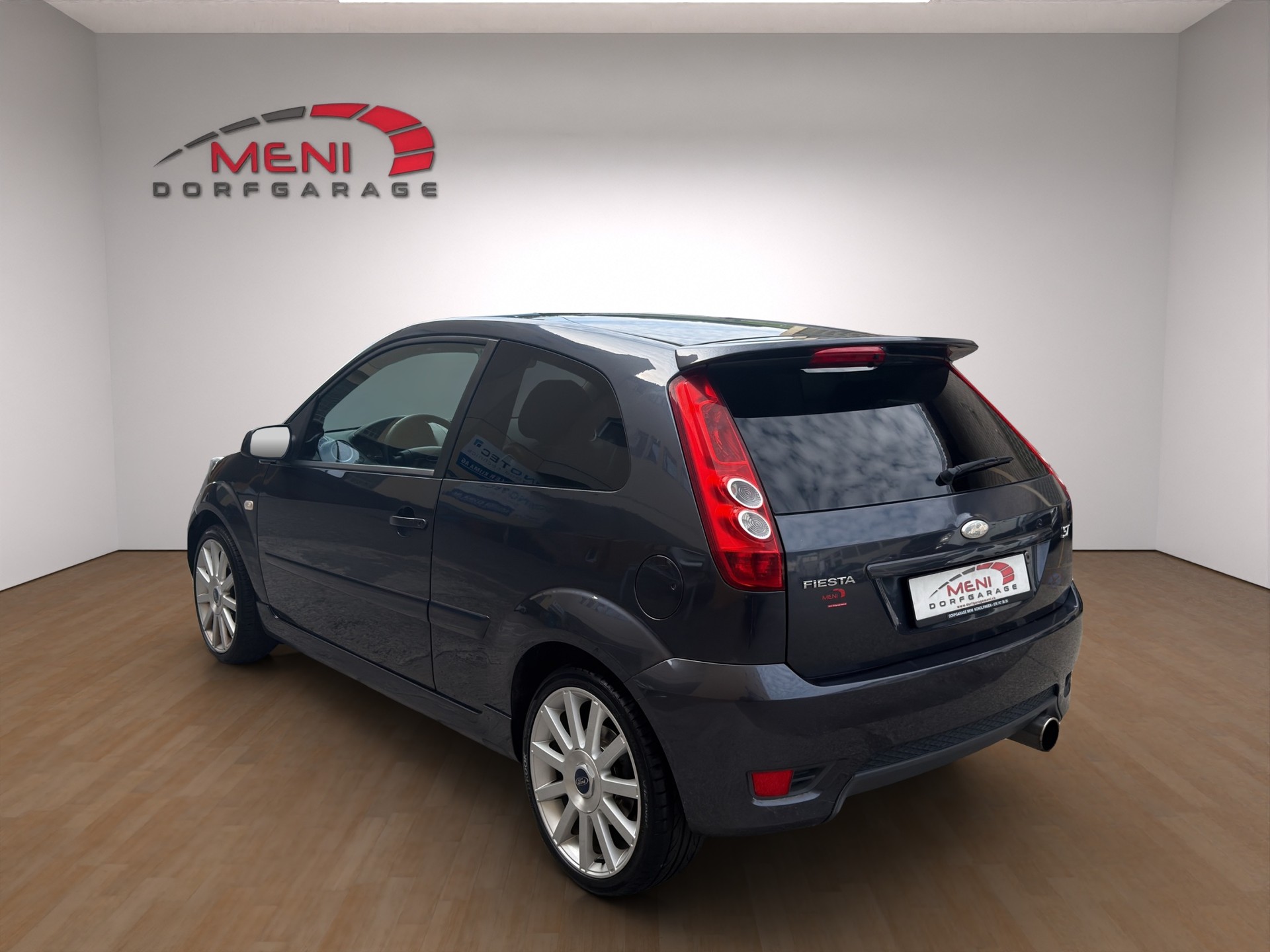 FORD Fiesta 2.0 16V ST-image-4