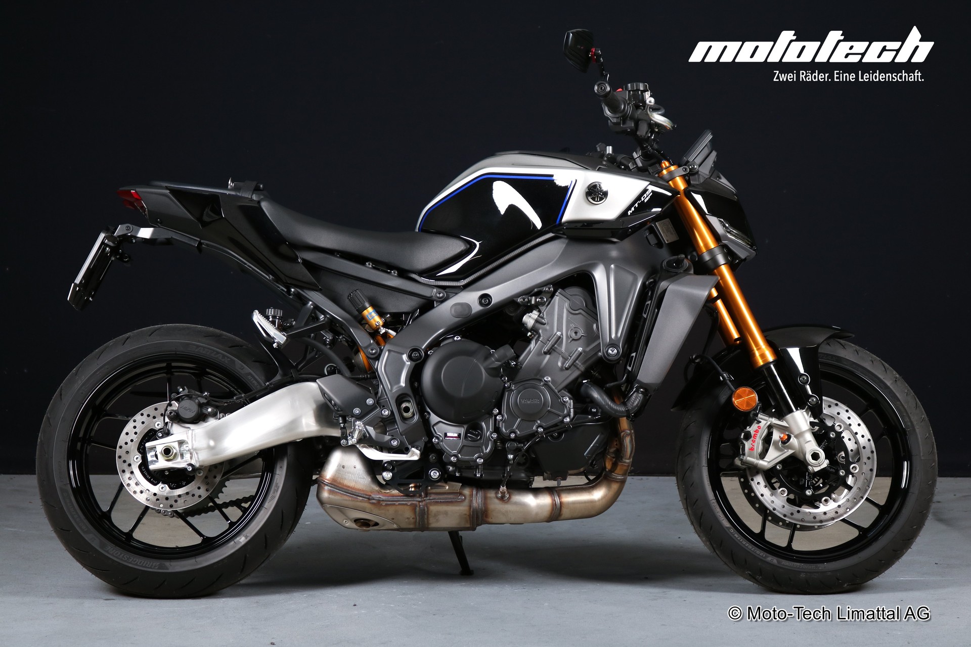 YAMAHA MT-09 SP (35kW)-showroom-element-1