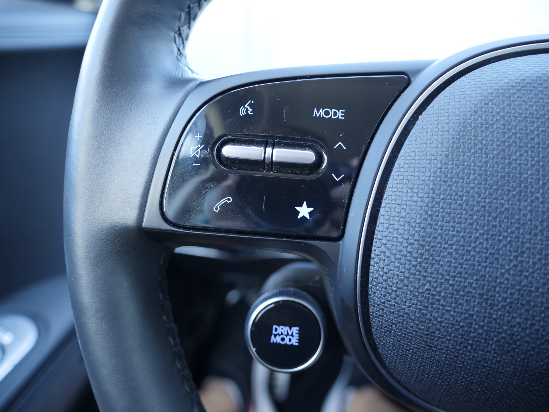 HYUNDAI Ioniq 5 72kWh Vertex 4WD-image-15
