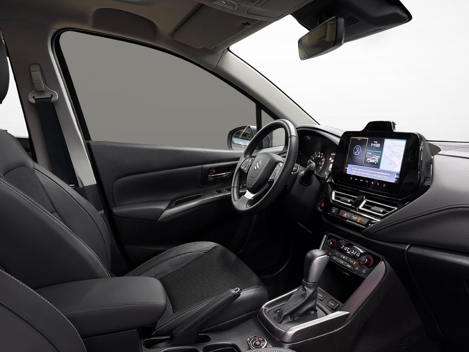 SUZUKI S-Cross 1.4 T Compact Top Hybrid 4x4-image-9