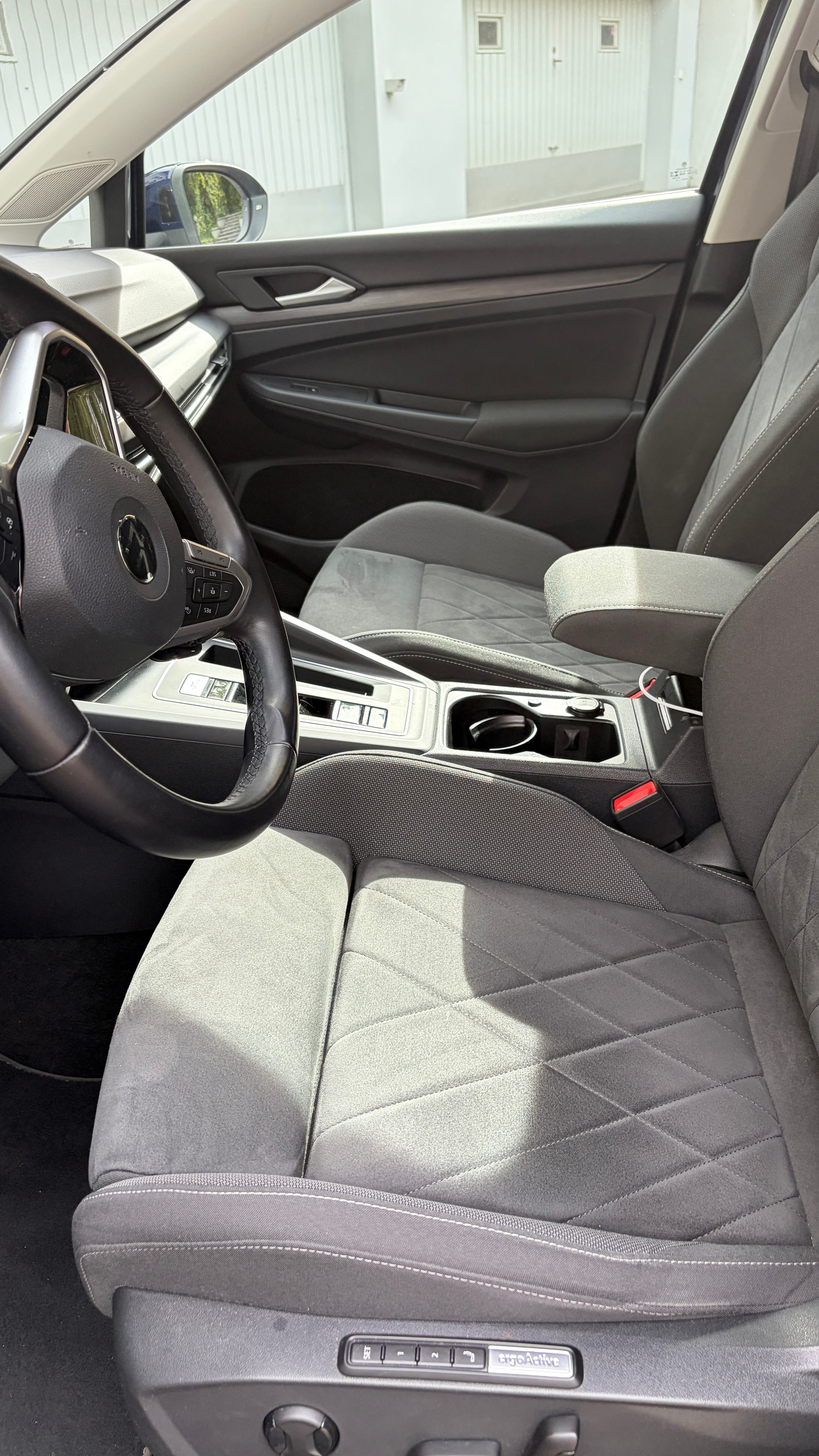 VW 2.0 TSI Style DSG 4motion-image-4
