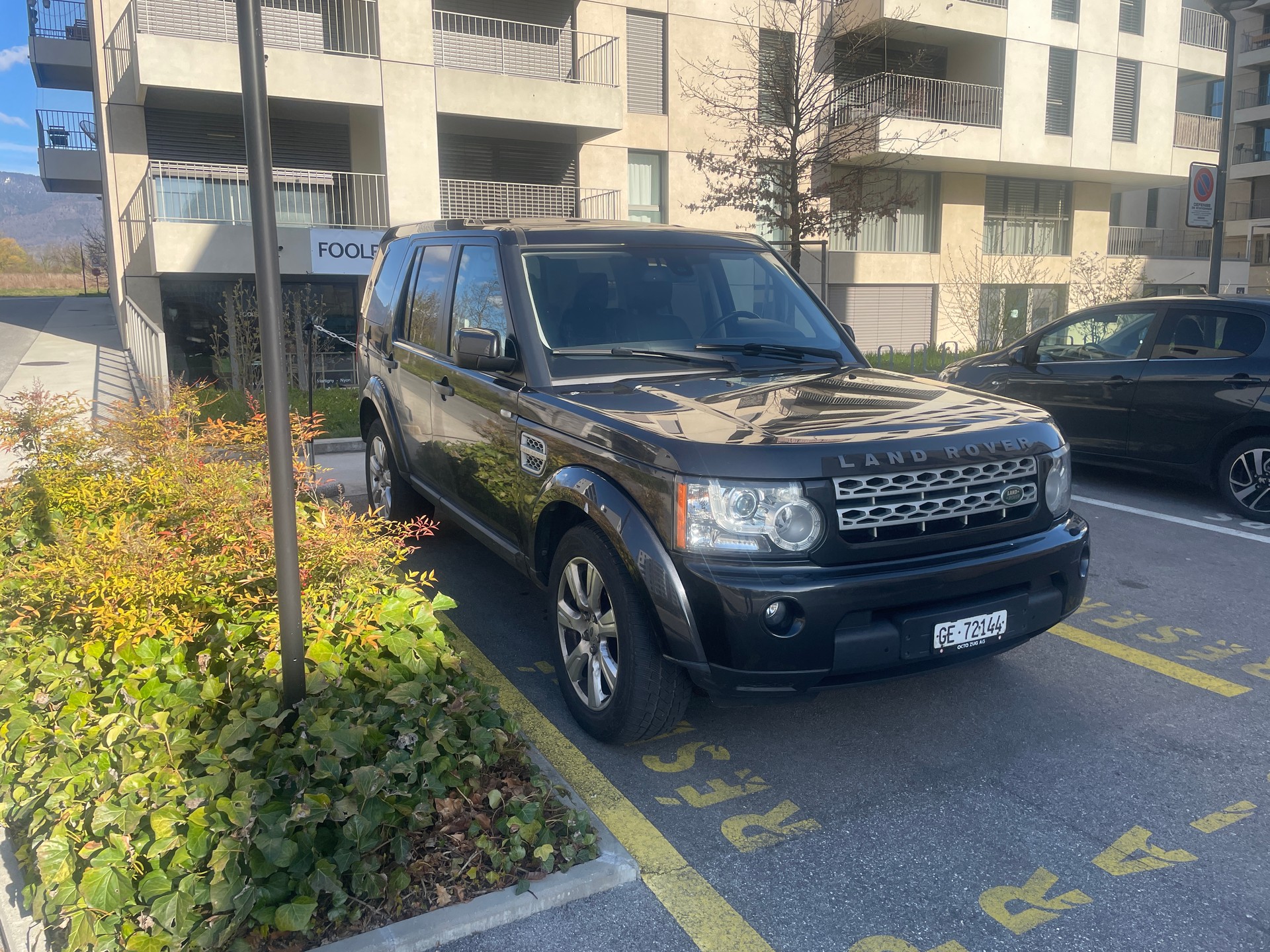 LAND ROVER Discovery4 3LTD SDV6-image-0
