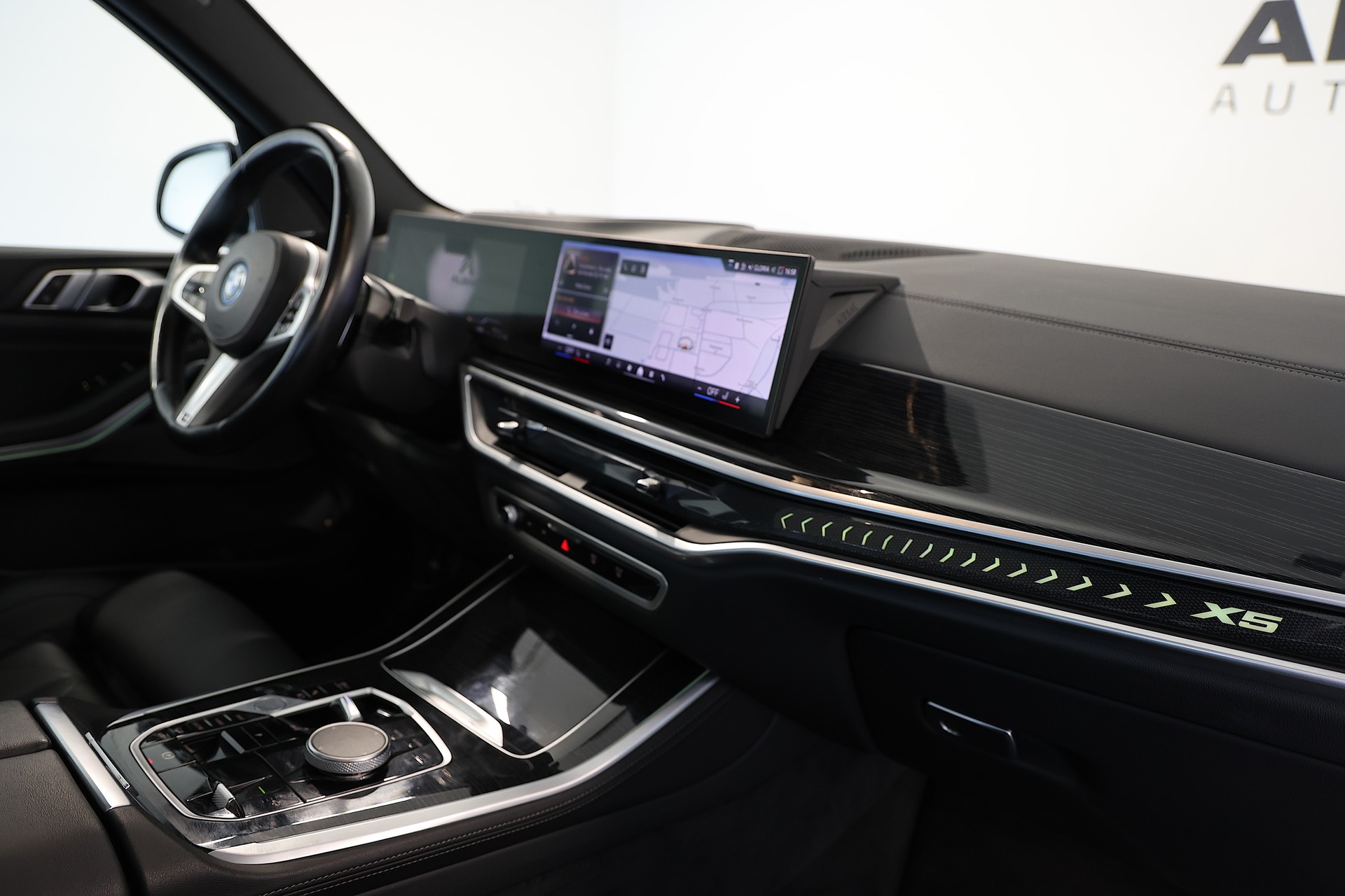 BMW X5 50e xDrive M-Sport SAG-image-15