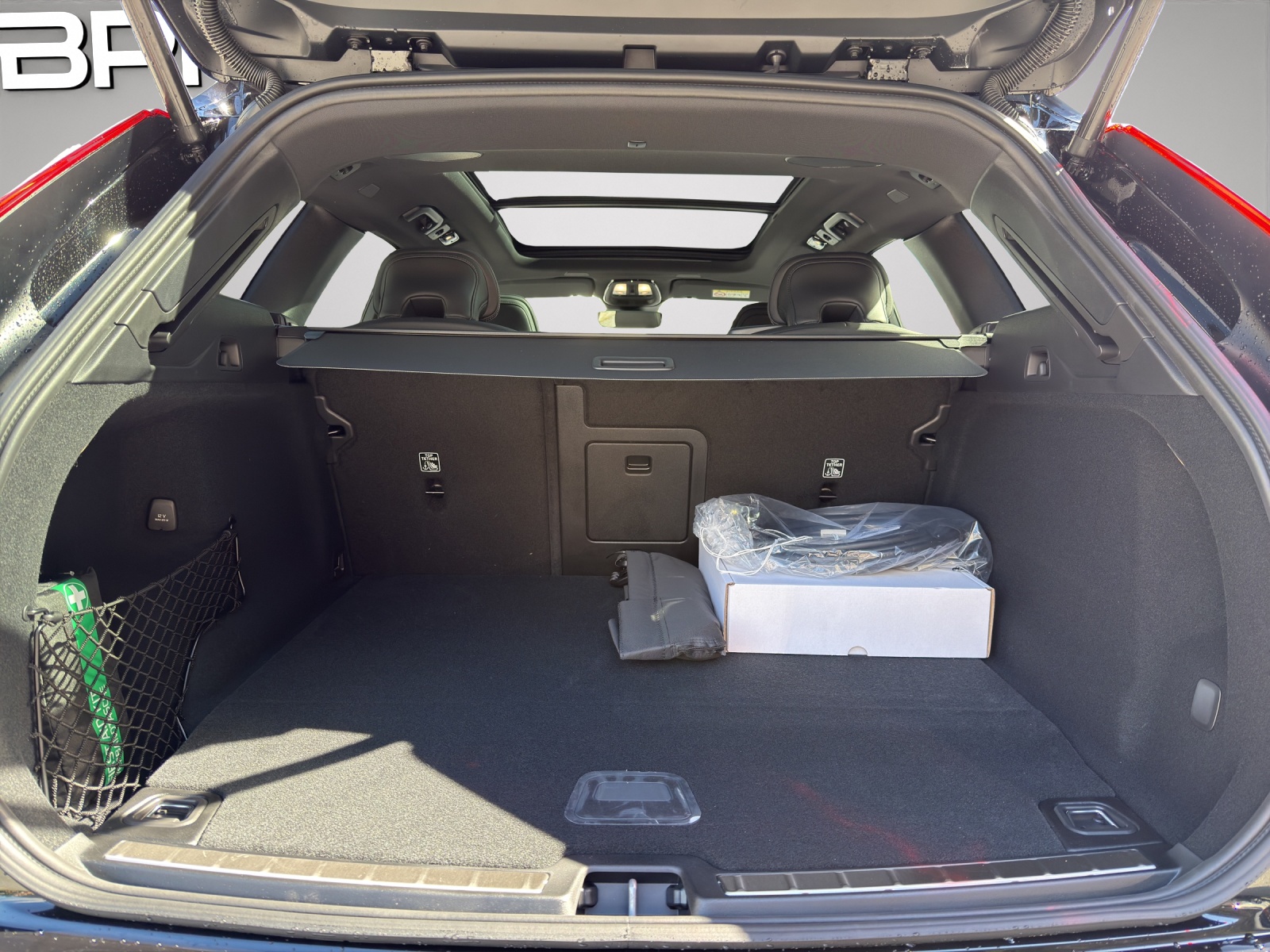 VOLVO XC60 T8 eAWD PluginHybrid Black Edition Geartronic-image-15