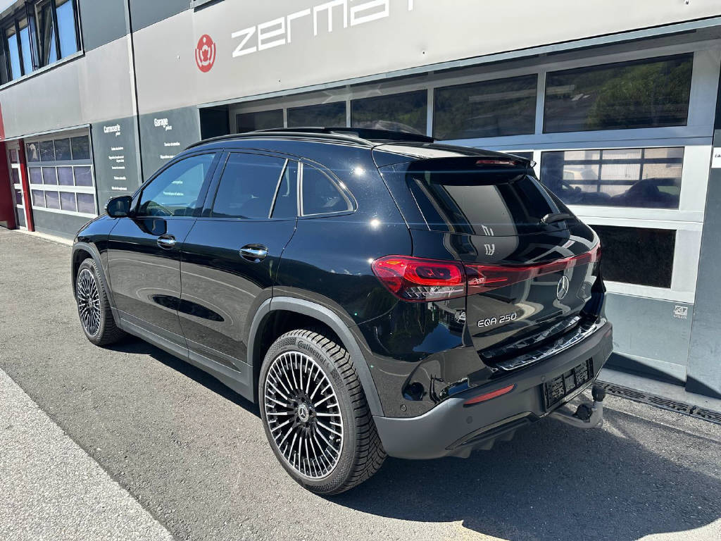 MERCEDES-BENZ EQA 250 AMG Line (CH)-image-3