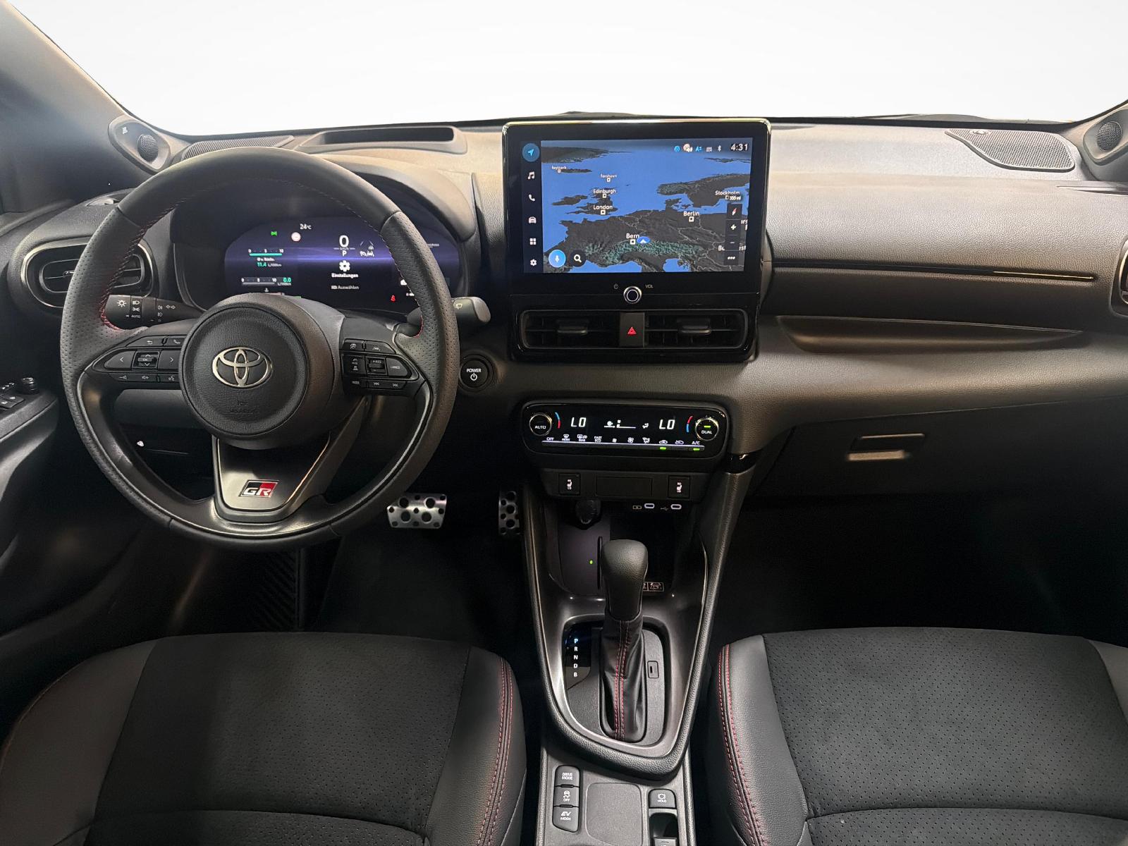 TOYOTA Yaris 1.5 VVT-i HSD GR Sport-image-8