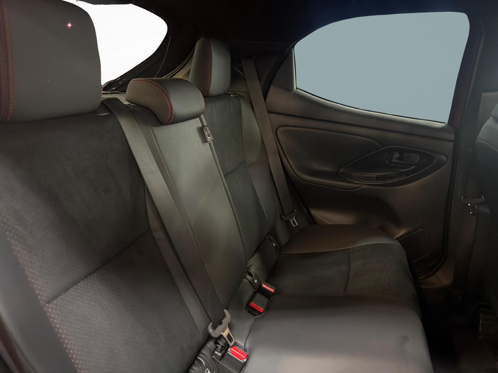TOYOTA Yaris 1.5 VVT-i HSD GR Sport-image-10