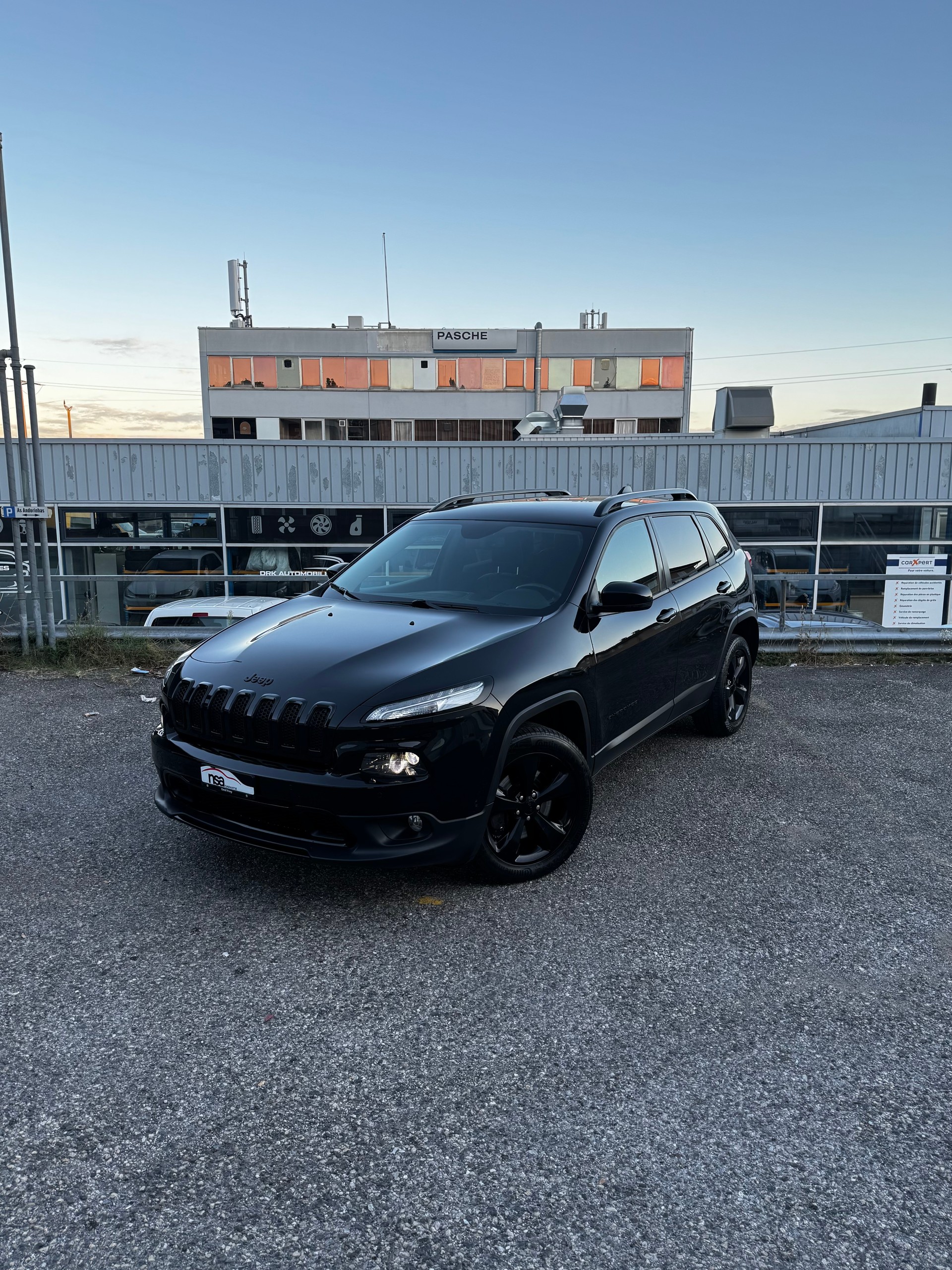 JEEP Cherokee 2.2TD Night Eagle AWD 9ATX AD-image-0