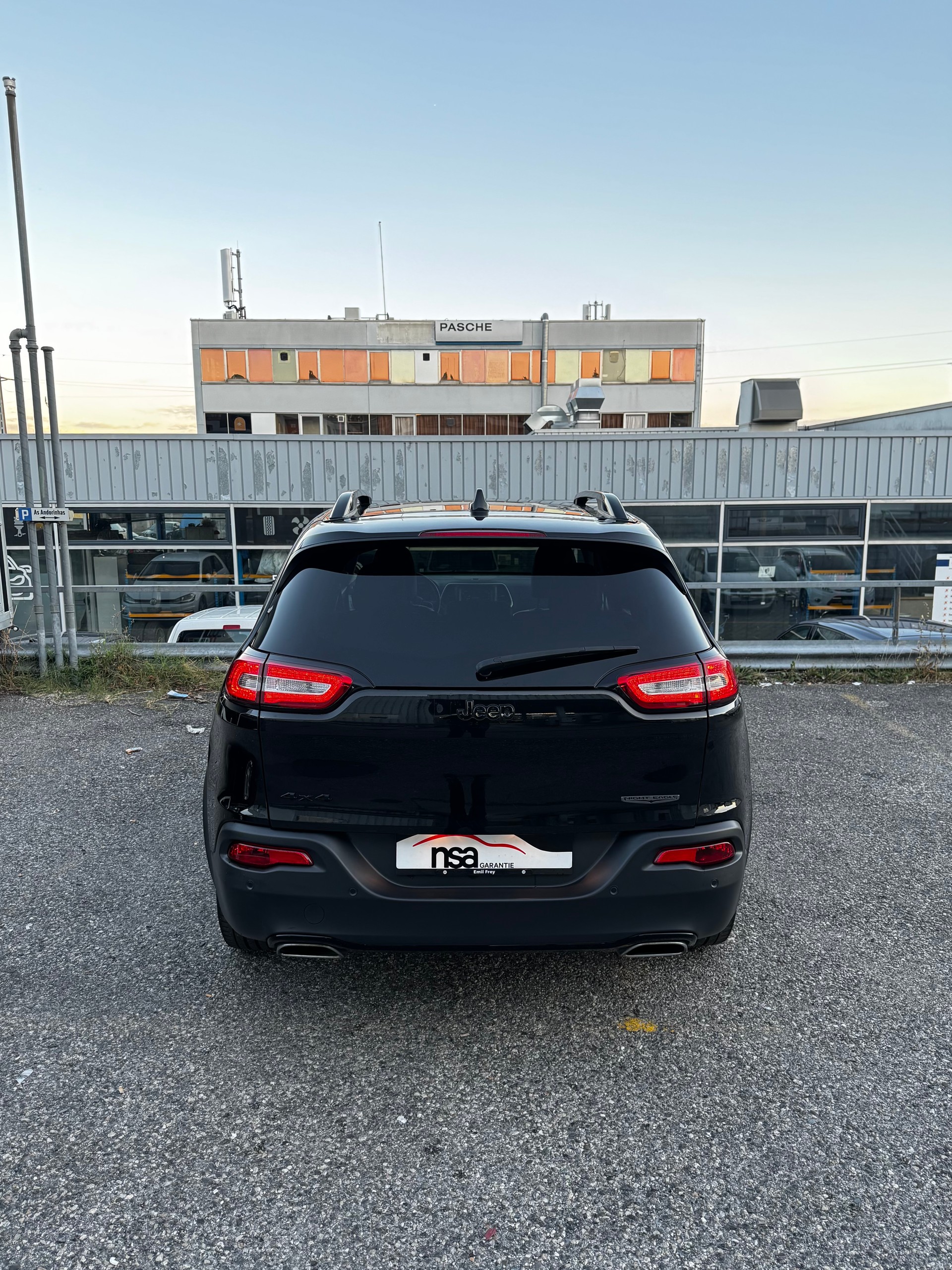 JEEP Cherokee 2.2TD Night Eagle AWD 9ATX AD-image-4