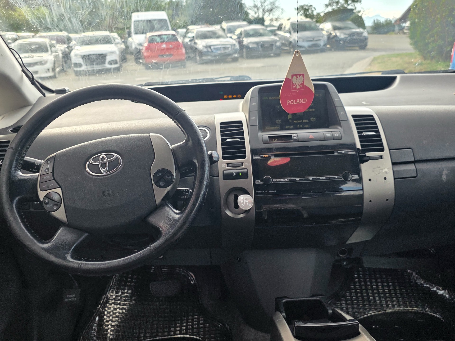 TOYOTA Prius 1.5 16V Hybrid-image-6