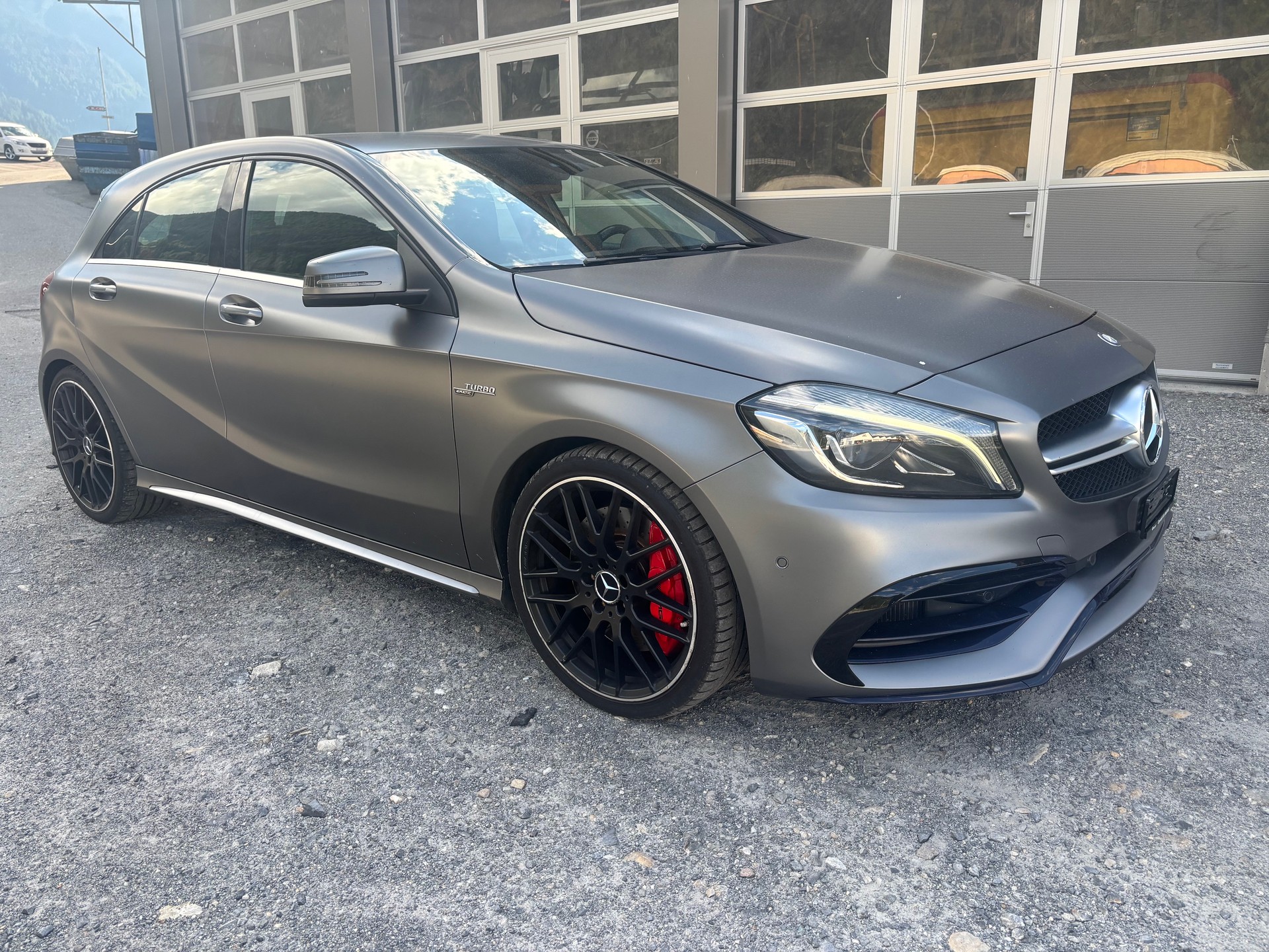 MERCEDES-BENZ A 45 AMG 4Matic Speedshift 7G-DCT-image-2