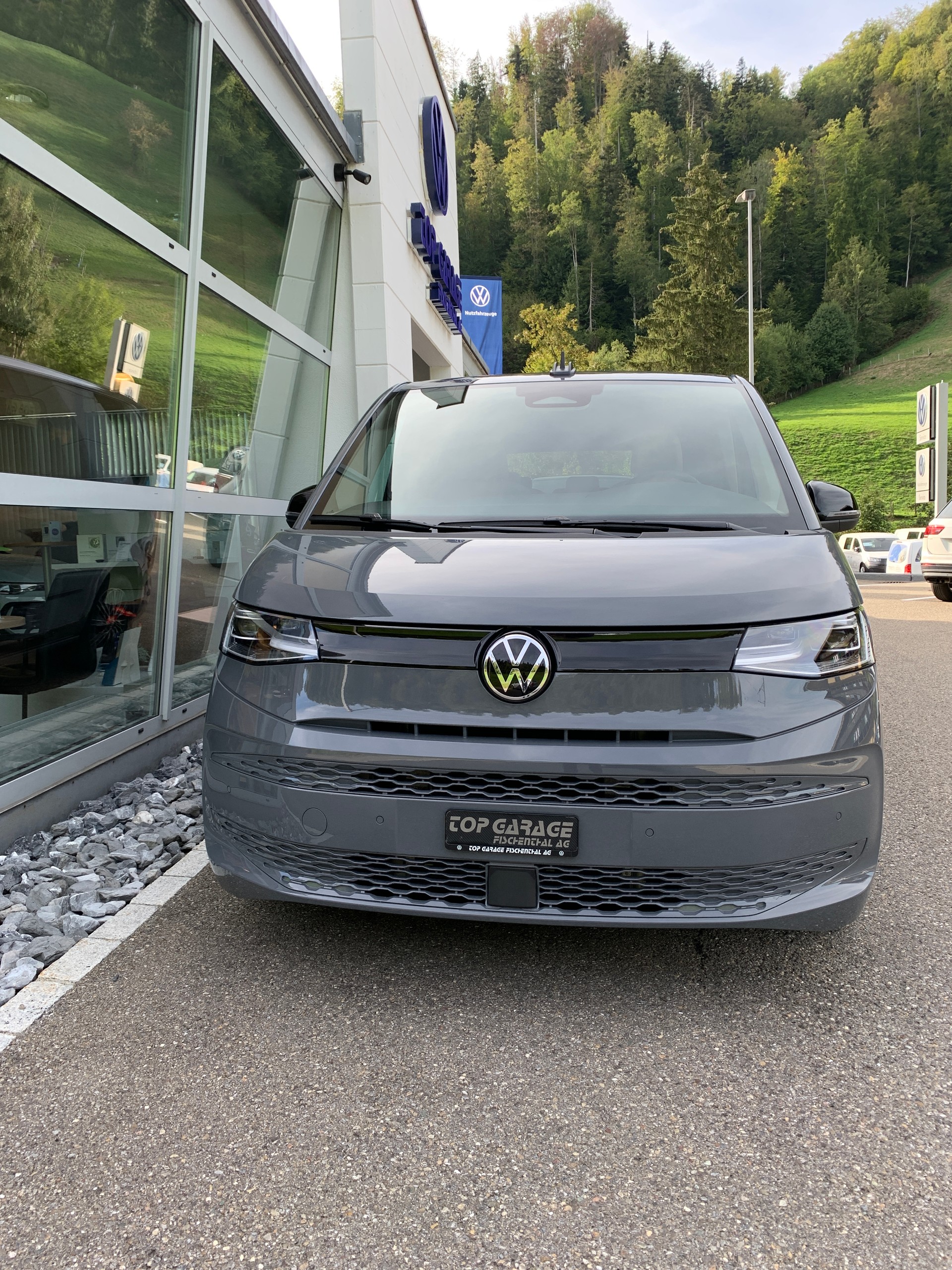 VW Multivan 1.5 eHybrid Liberty 4Motion DSG-image-1