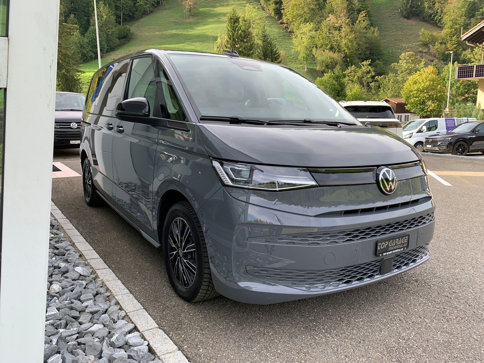 VW Multivan 1.5 eHybrid Liberty 4Motion DSG-image-2