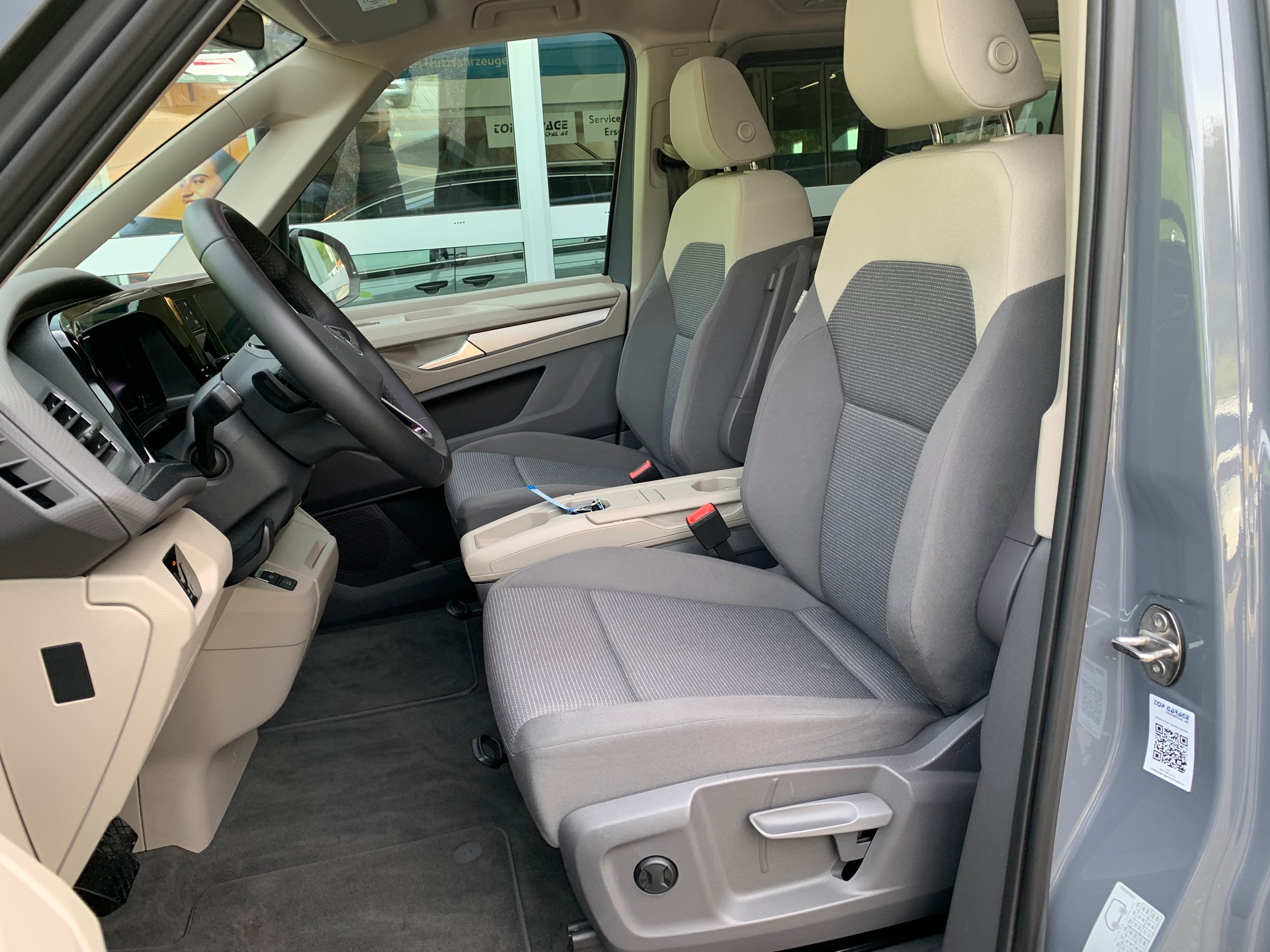 VW Multivan 1.5 eHybrid Liberty 4Motion DSG-image-8