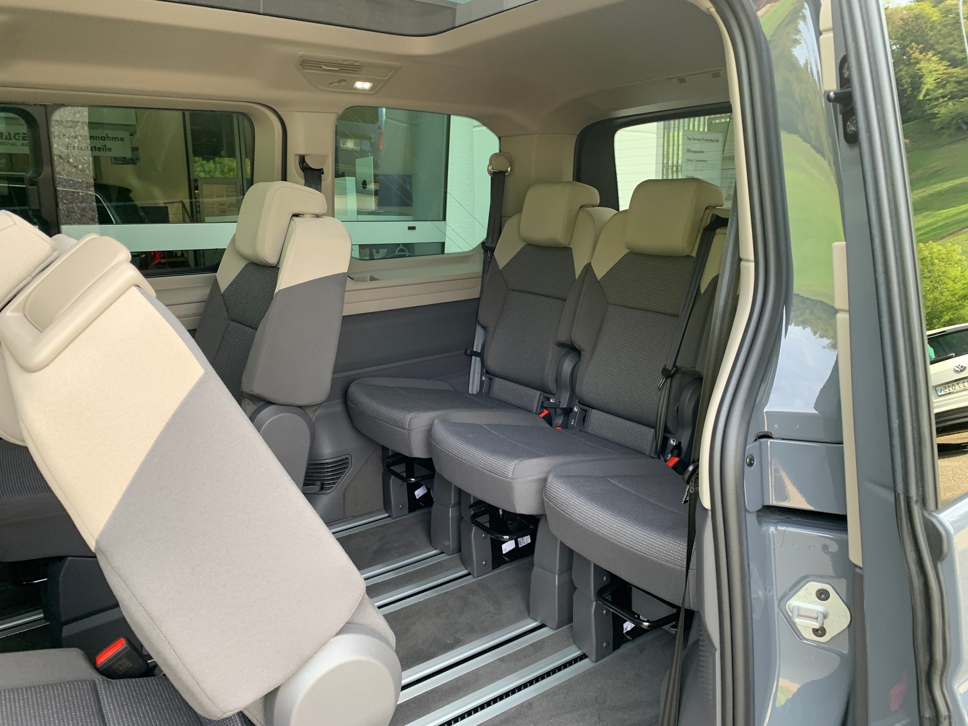 VW Multivan 1.5 eHybrid Liberty 4Motion DSG-image-16