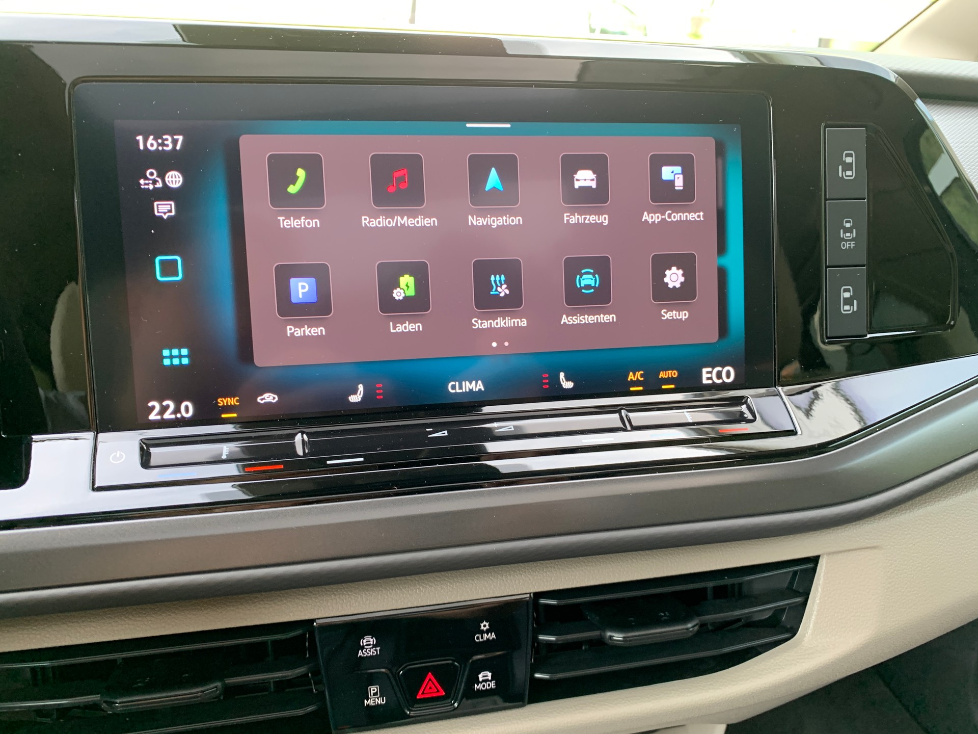VW Multivan 1.5 eHybrid Liberty 4Motion DSG-image-13