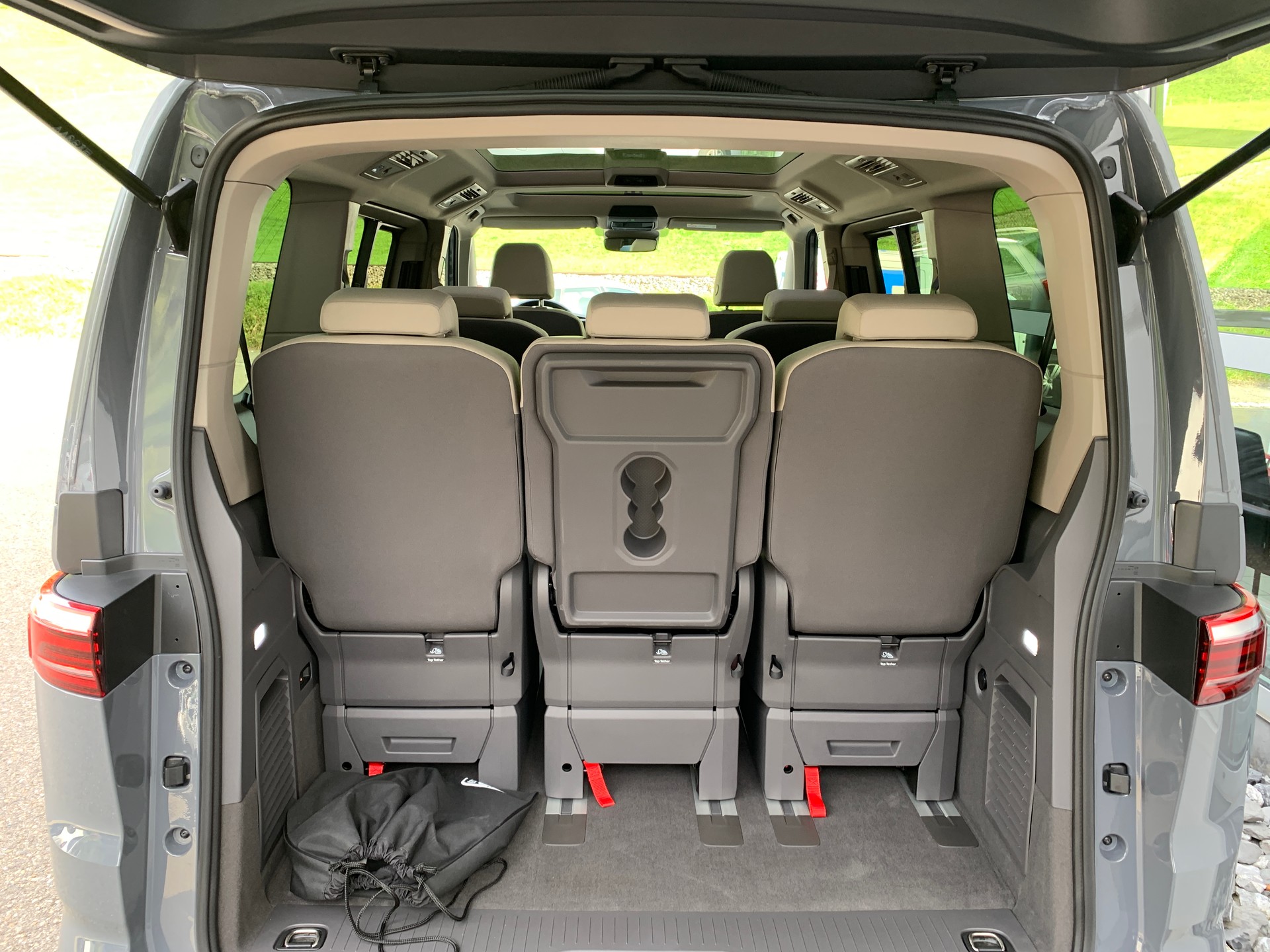VW Multivan 1.5 eHybrid Liberty 4Motion DSG-image-17