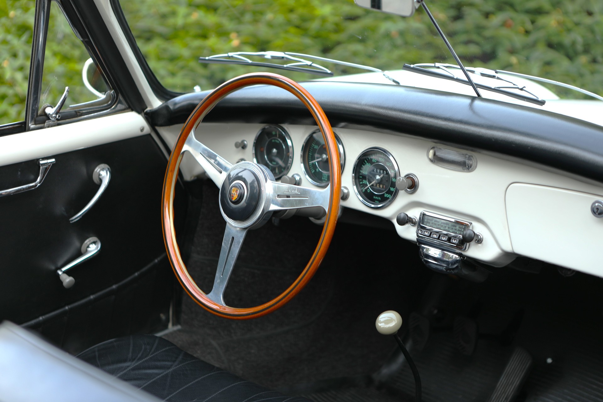 PORSCHE A 1600 Cabriolet - vétérain-image-13
